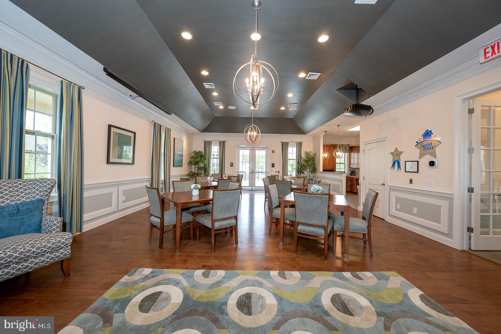 APPLEBROOK MEADOWS - Residential