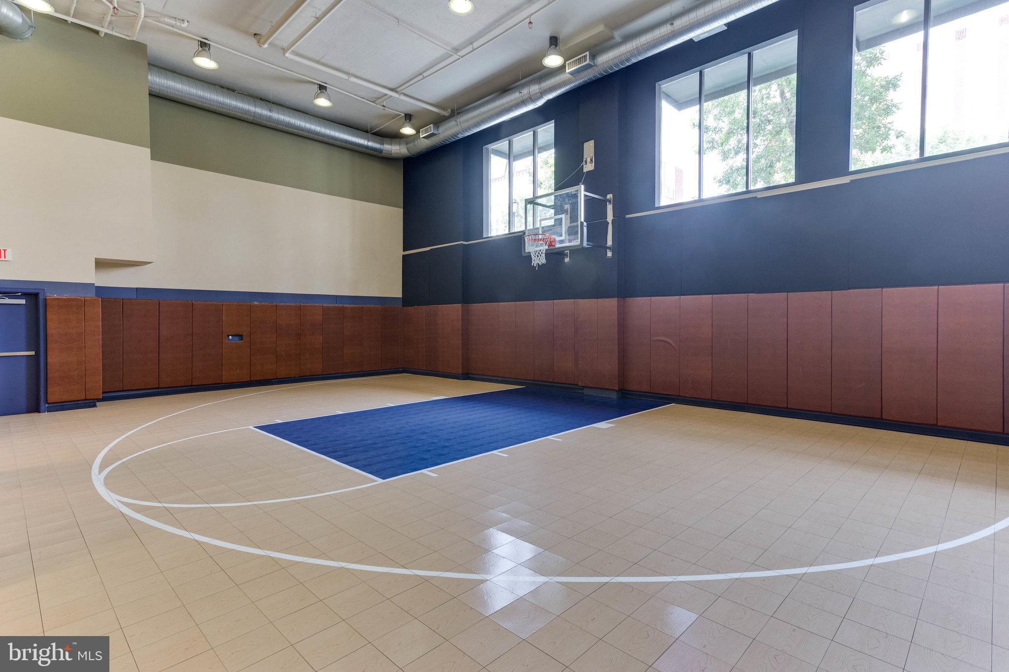 HALSTEAD AT THE METRO II - Residential Lease