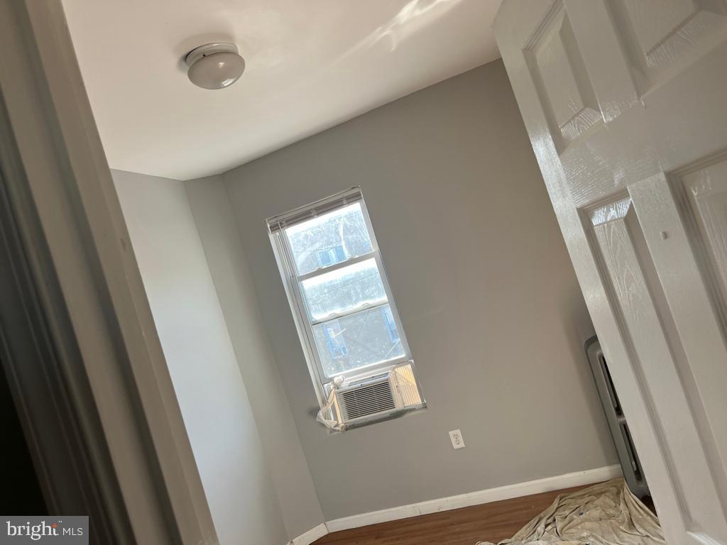 MONDAWMIN - Residential Lease