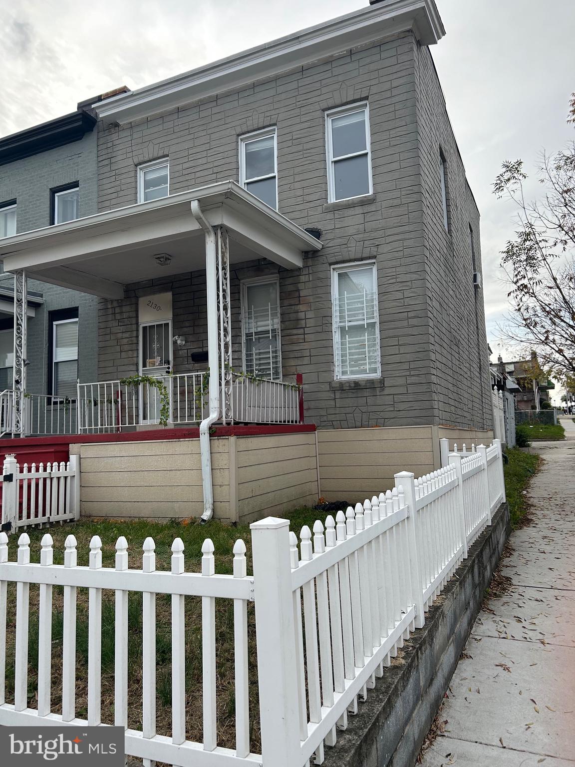 MONDAWMIN - Residential Lease