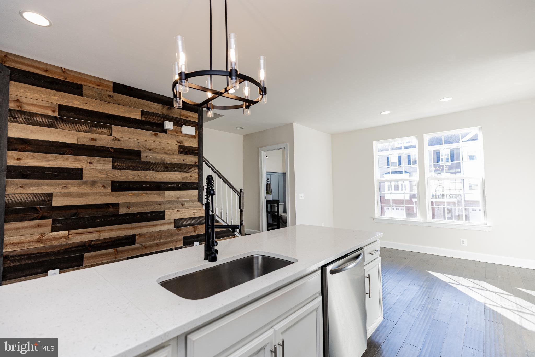 HAYMARKET CROSSING - Residential