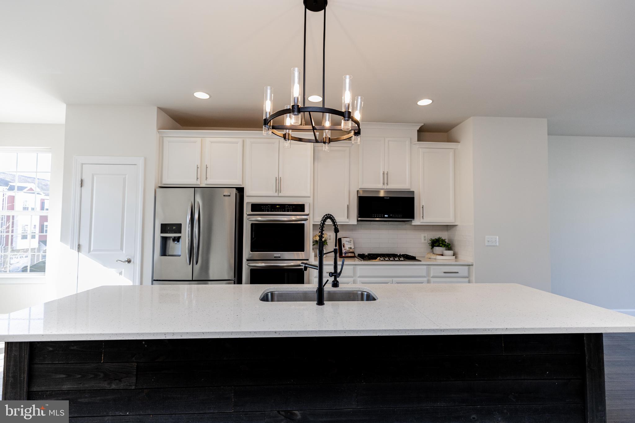 HAYMARKET CROSSING - Residential