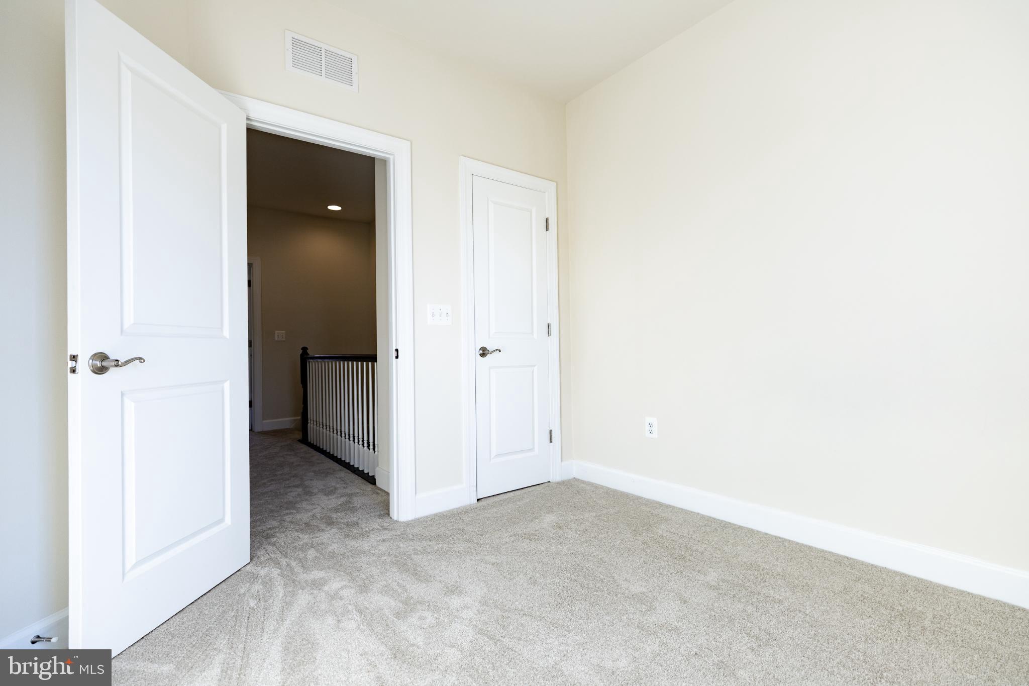 HAYMARKET CROSSING - Residential