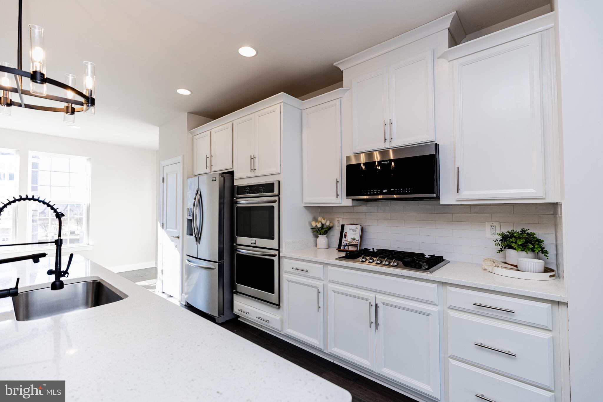 HAYMARKET CROSSING - Residential