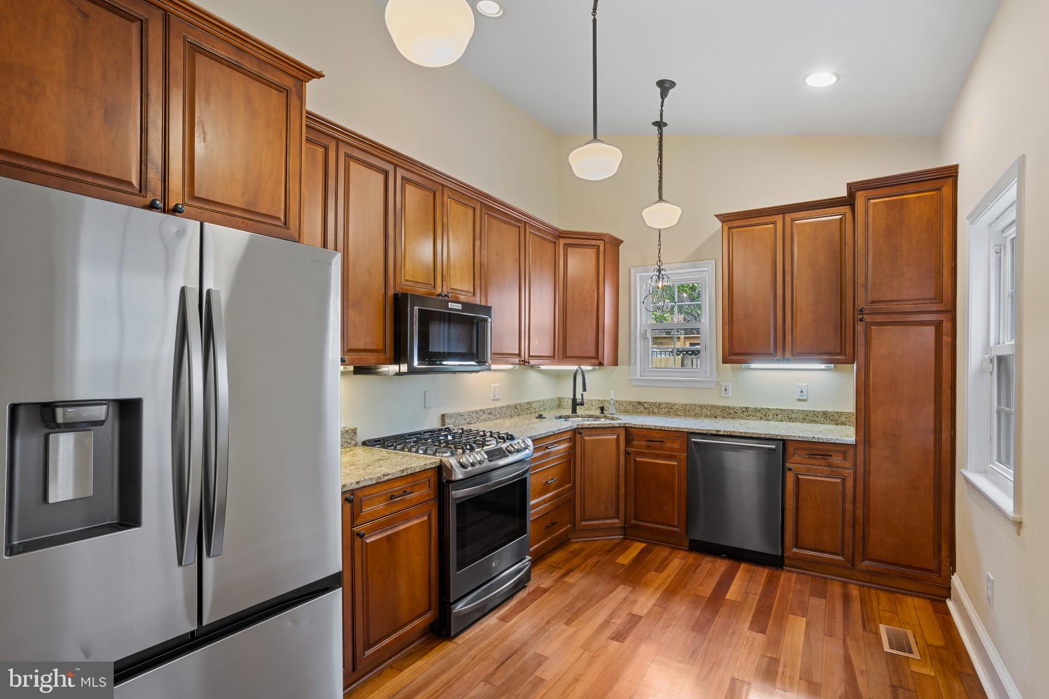 UPPER FELLS POINT - Residential