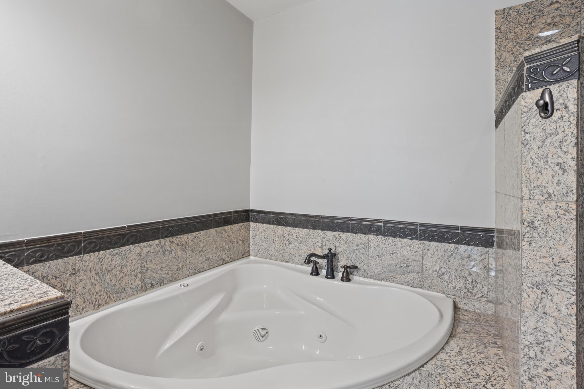 UPPER FELLS POINT - Residential