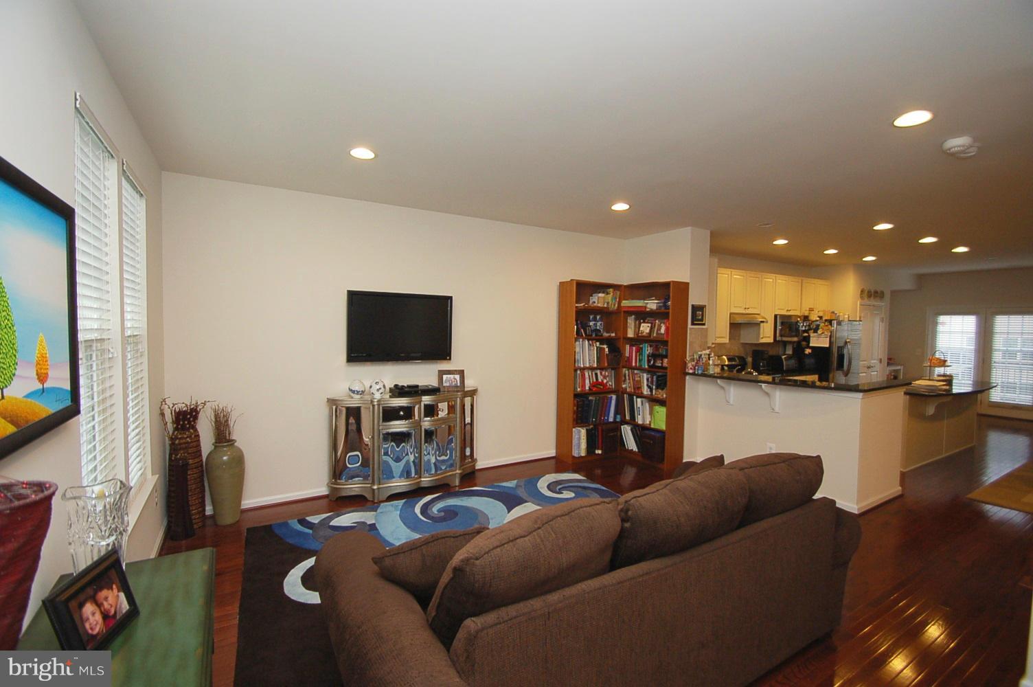 STERLING - Residential Lease