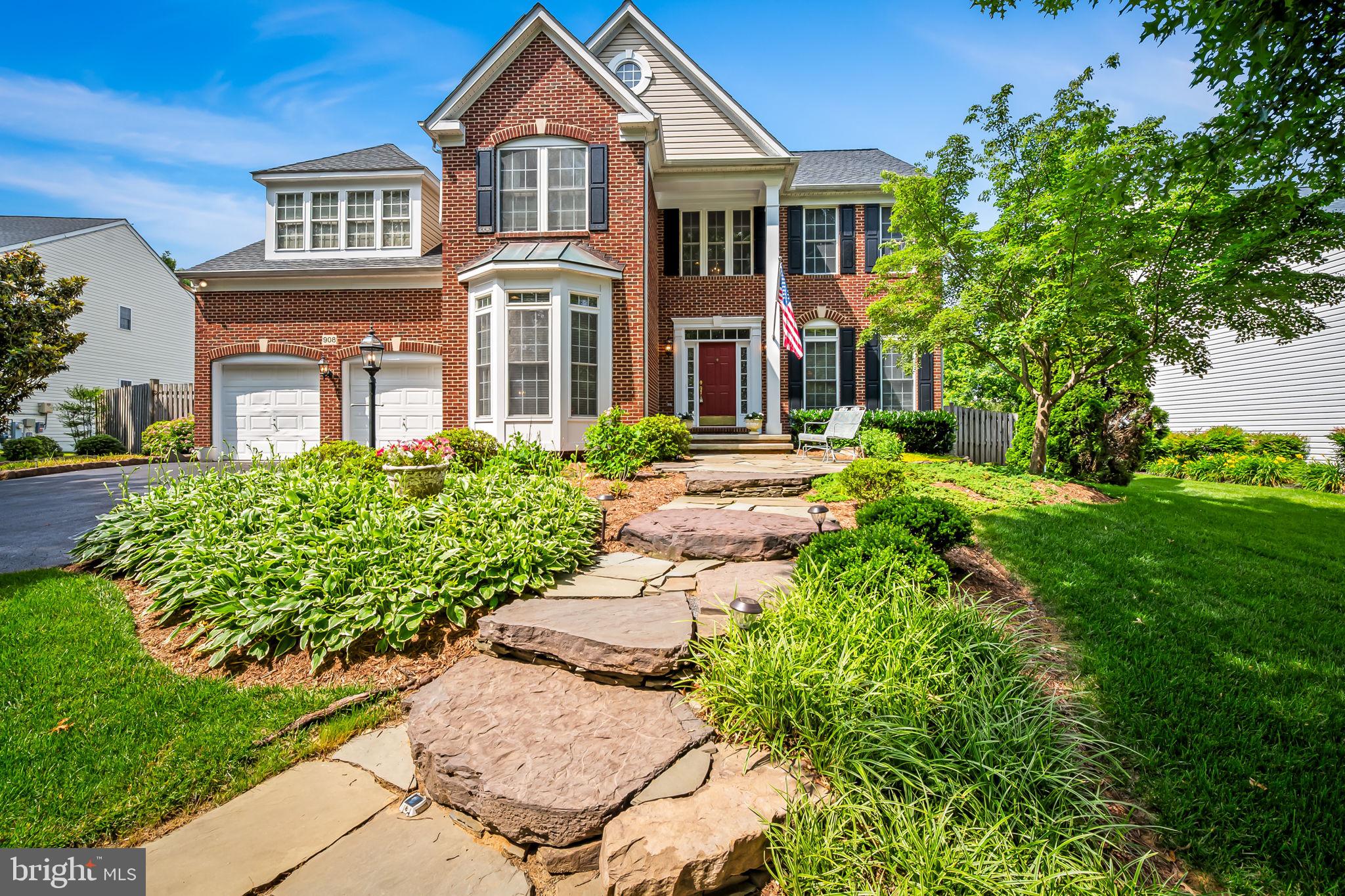 908 SAND BROOK COURT