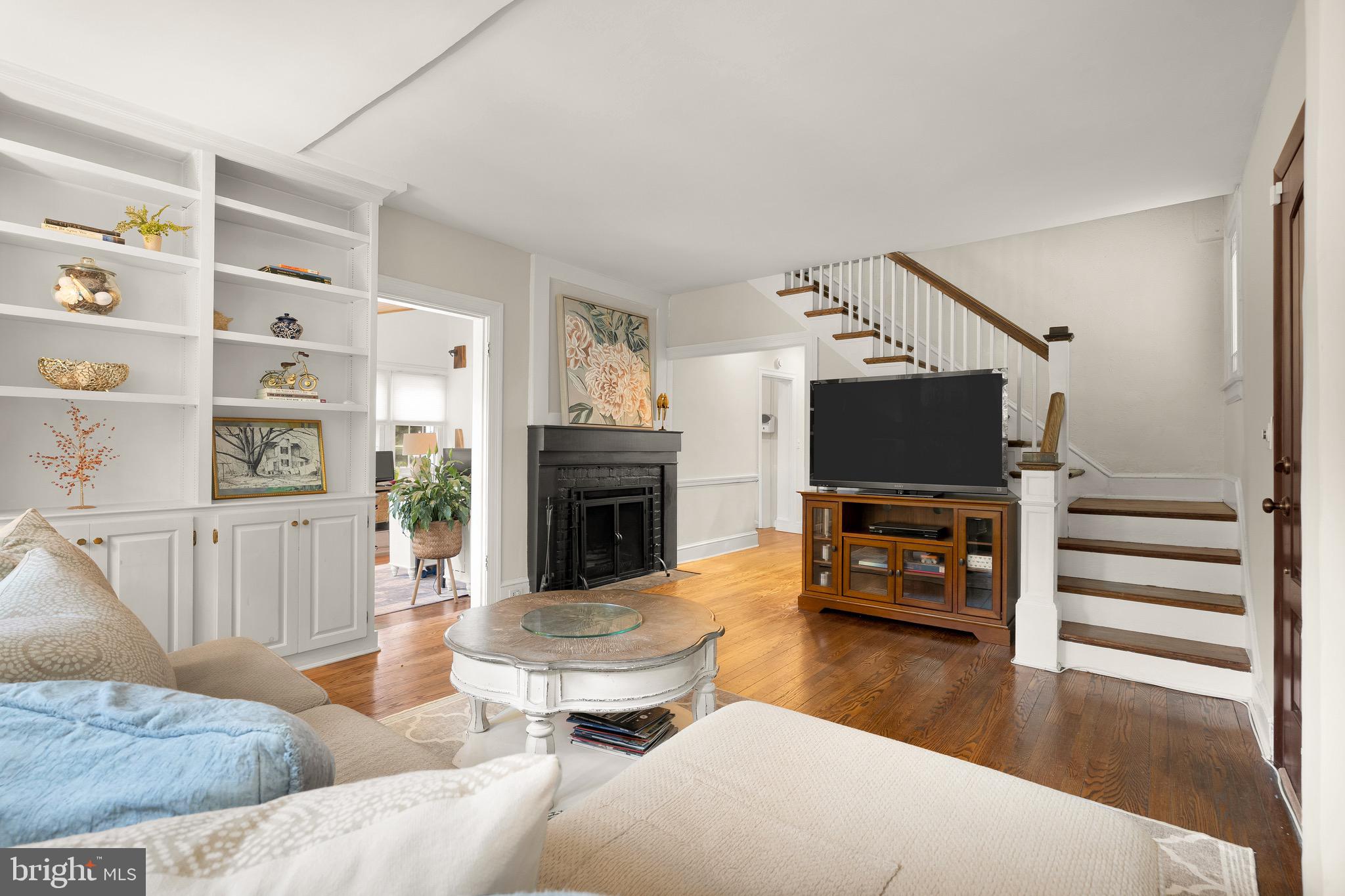 10119 FREDERICK AVENUE