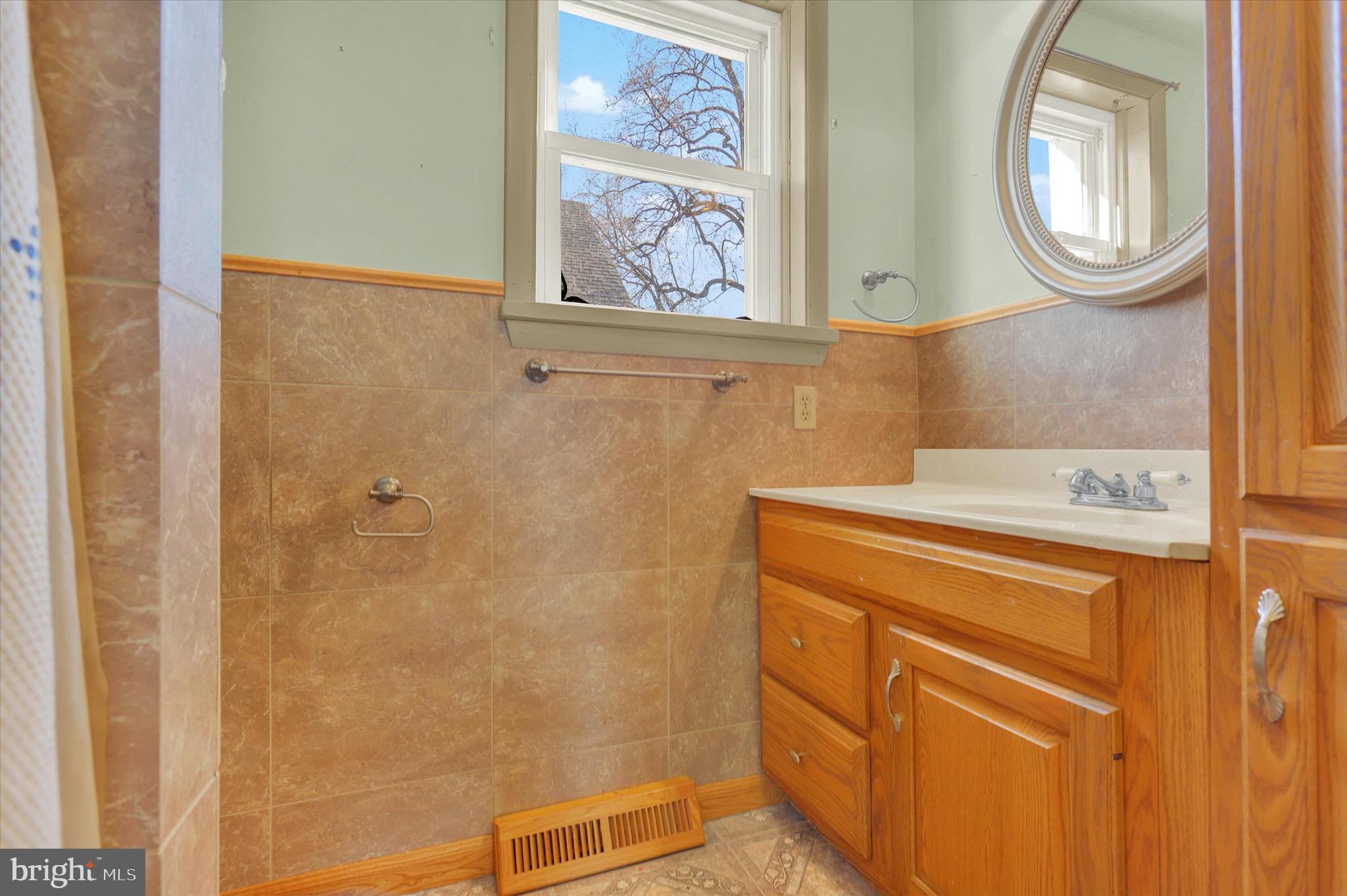 HIGHSPIRE - Residential