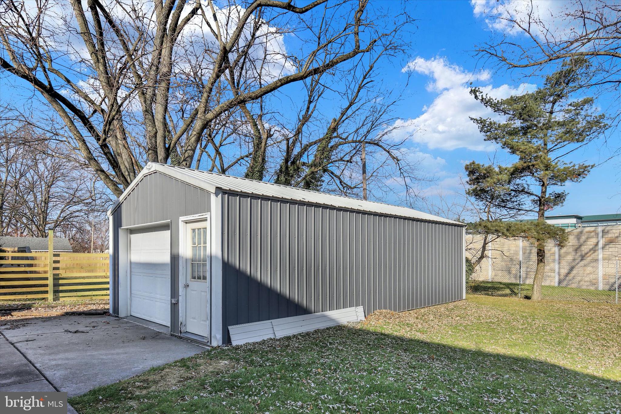 HIGHSPIRE - Residential