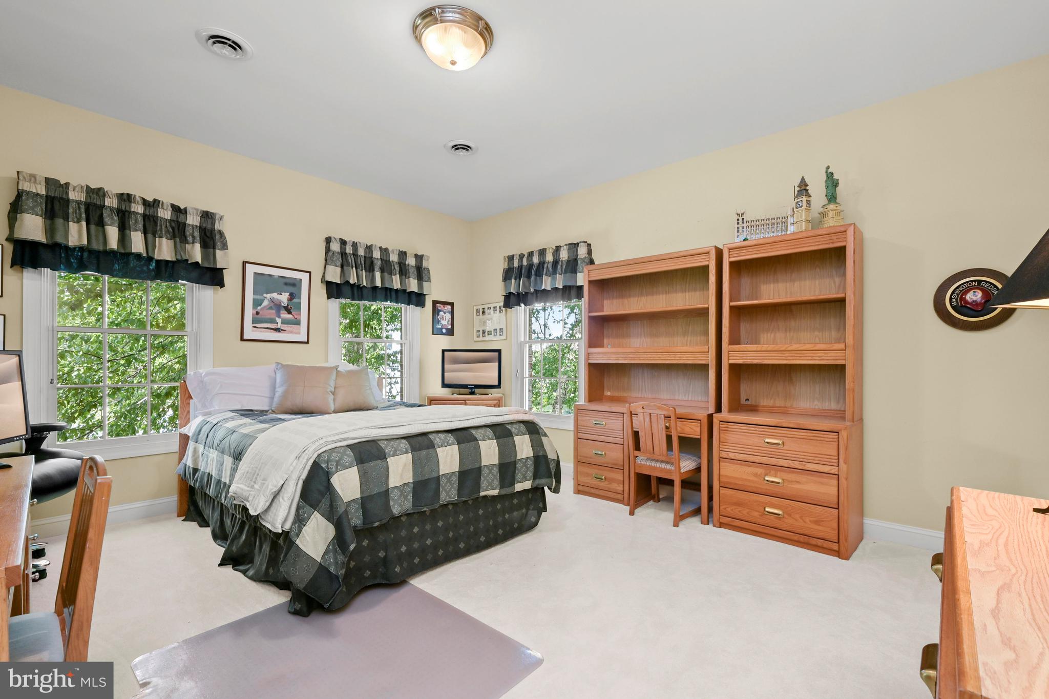 CATTAIL CREEK - Residential