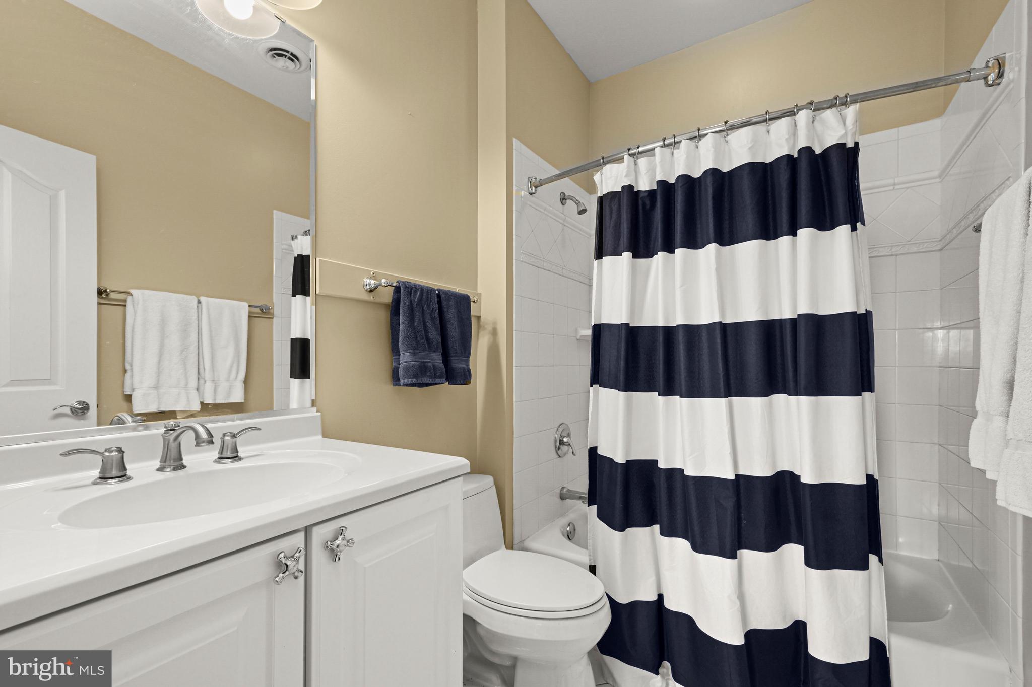 CATTAIL CREEK - Residential