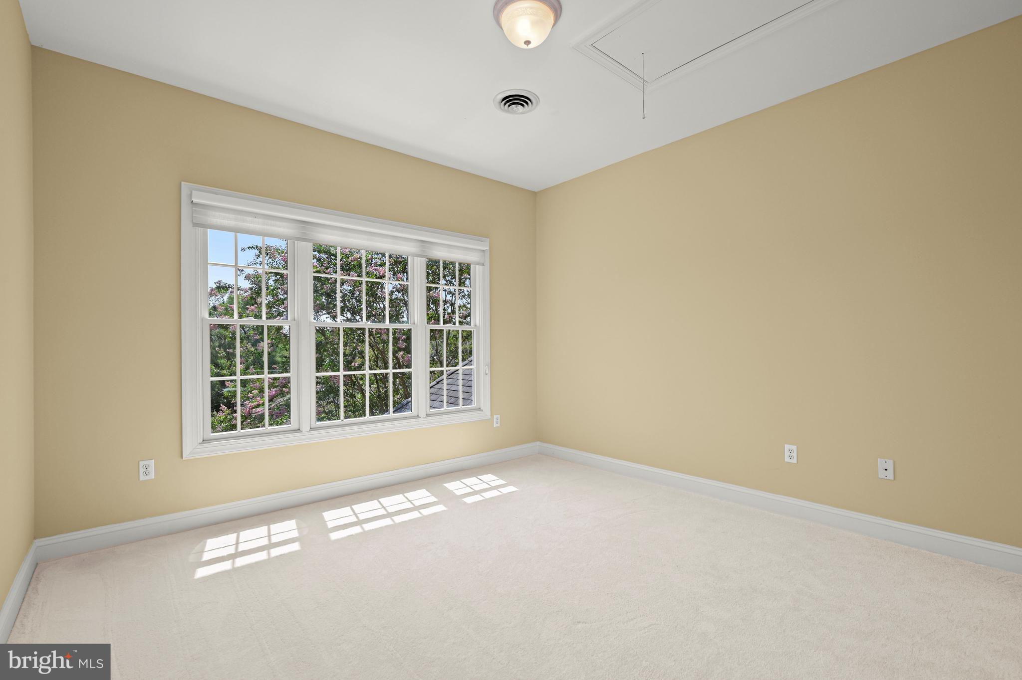 CATTAIL CREEK - Residential