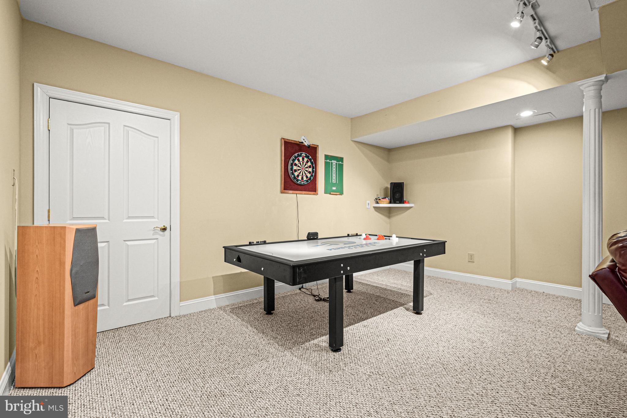 CATTAIL CREEK - Residential