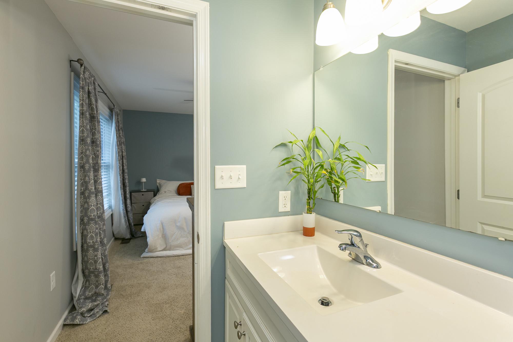 MECKLENBURG HEIGHTS - Residential