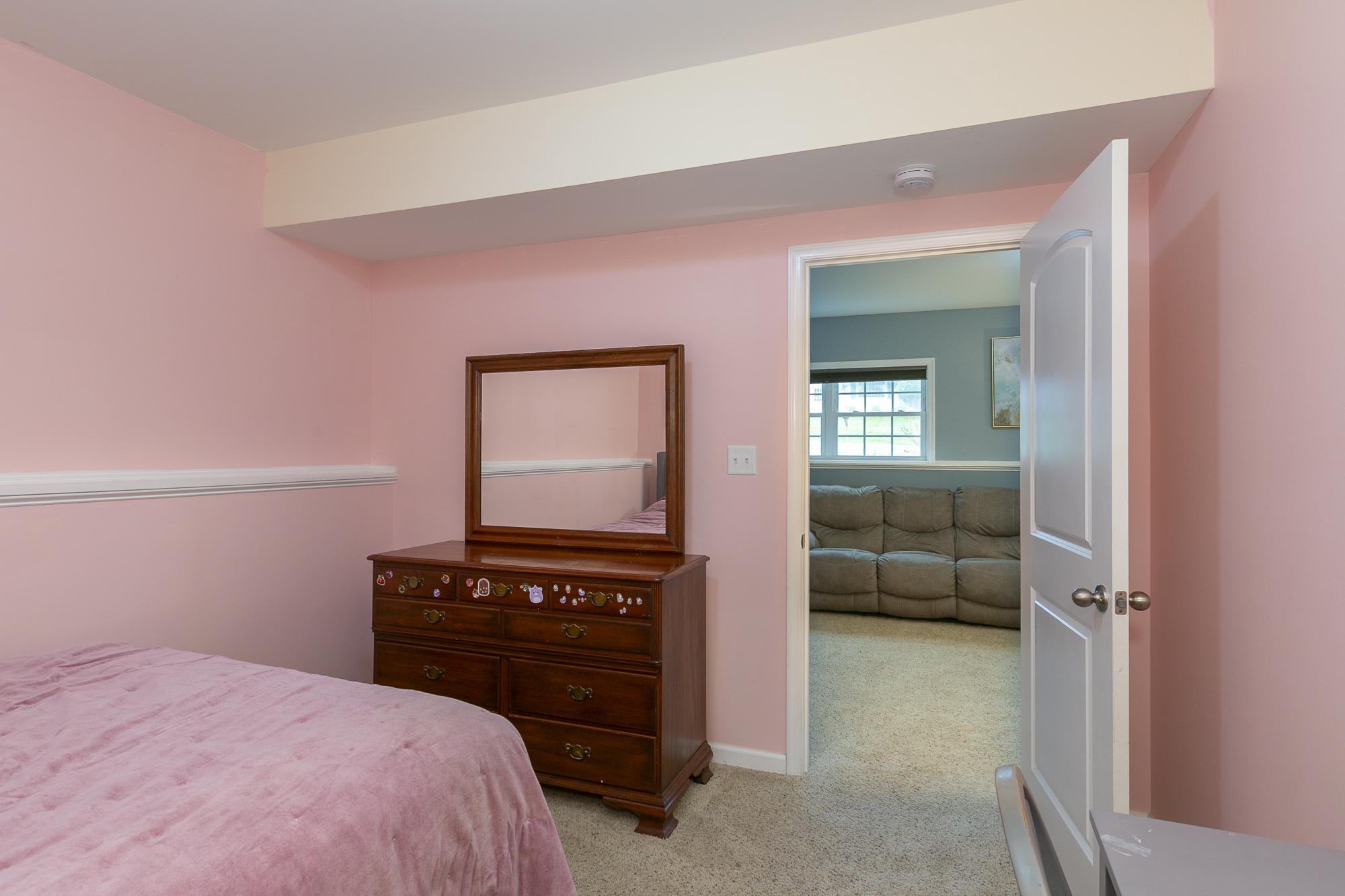 MECKLENBURG HEIGHTS - Residential