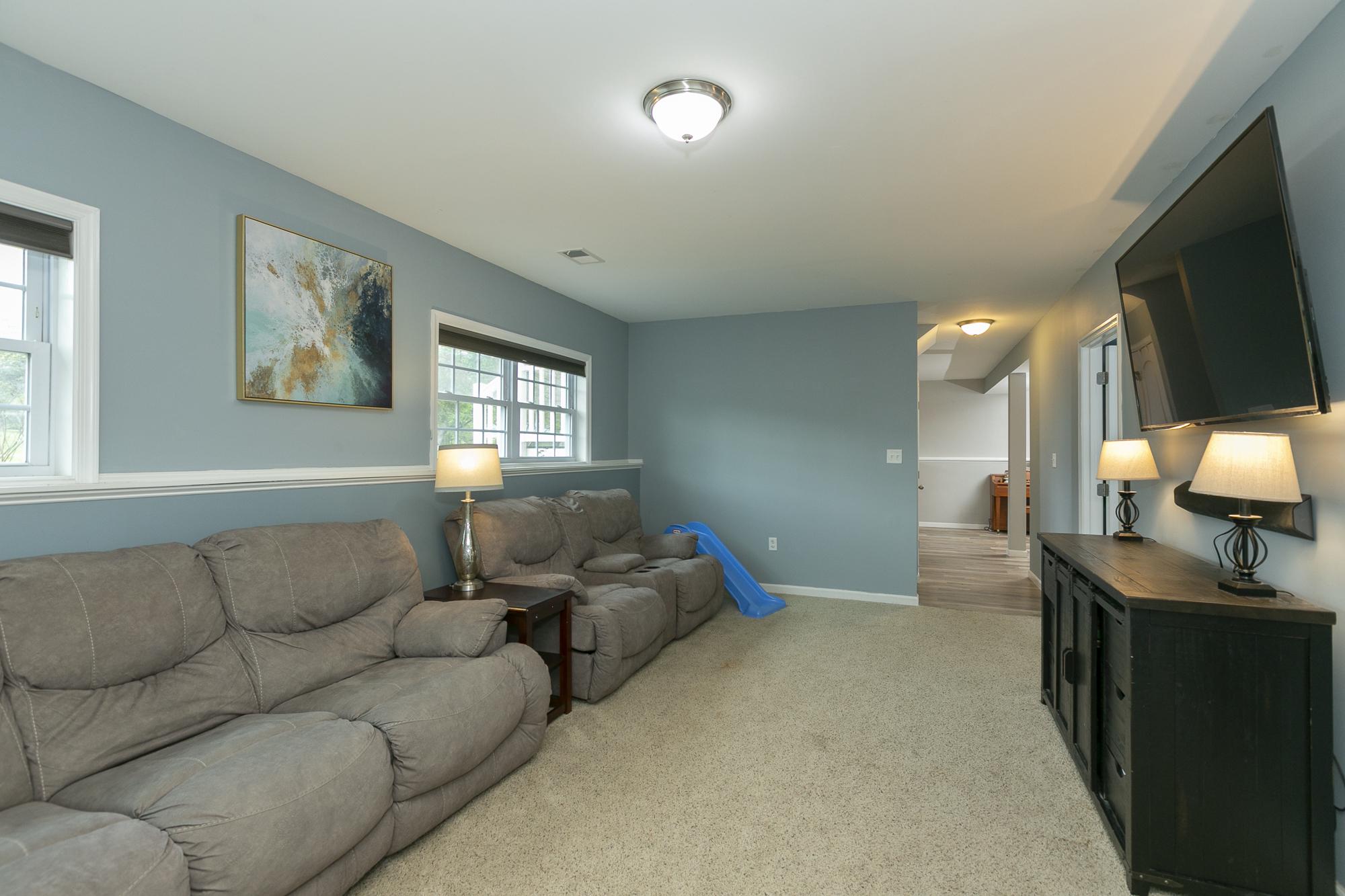 MECKLENBURG HEIGHTS - Residential