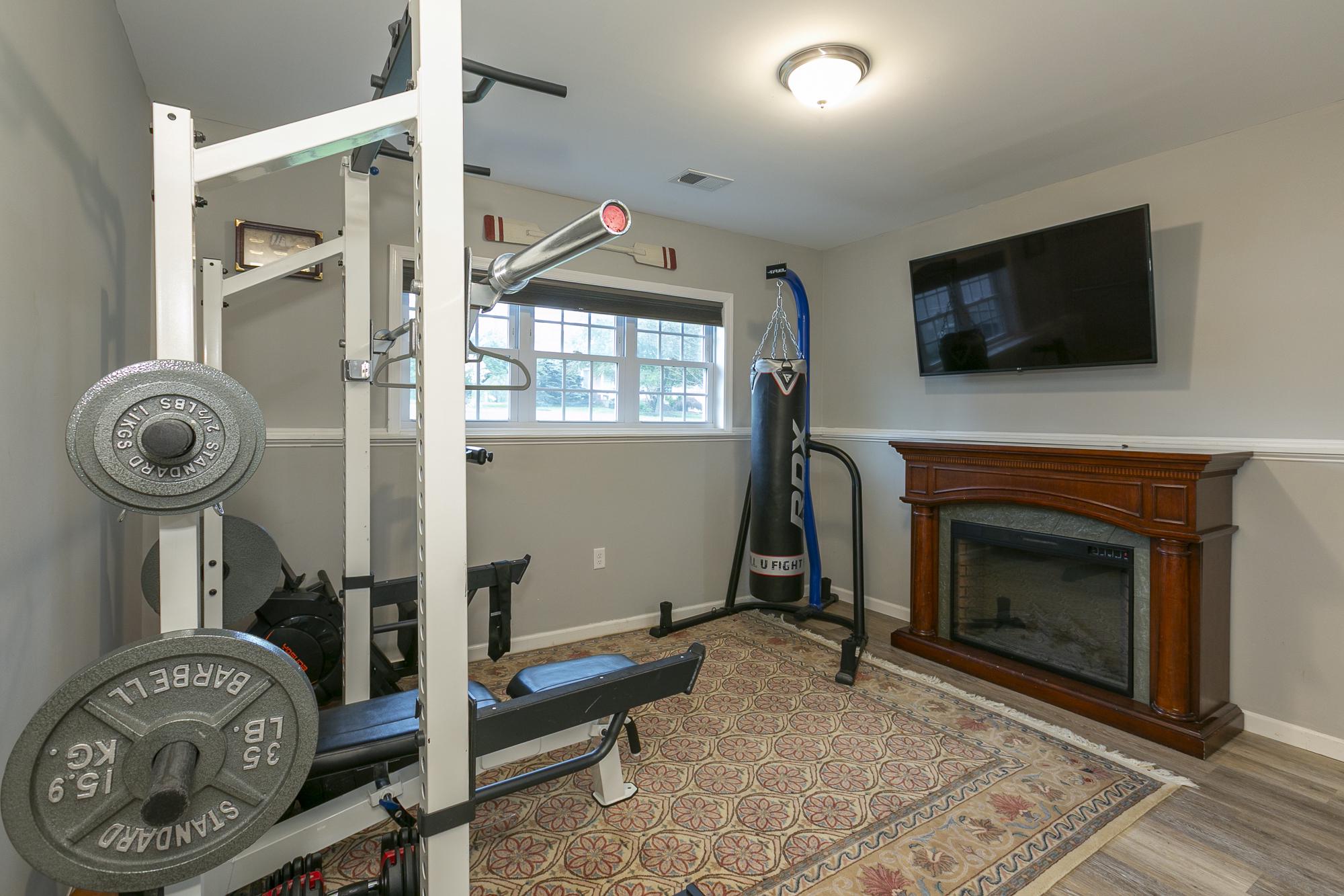 MECKLENBURG HEIGHTS - Residential