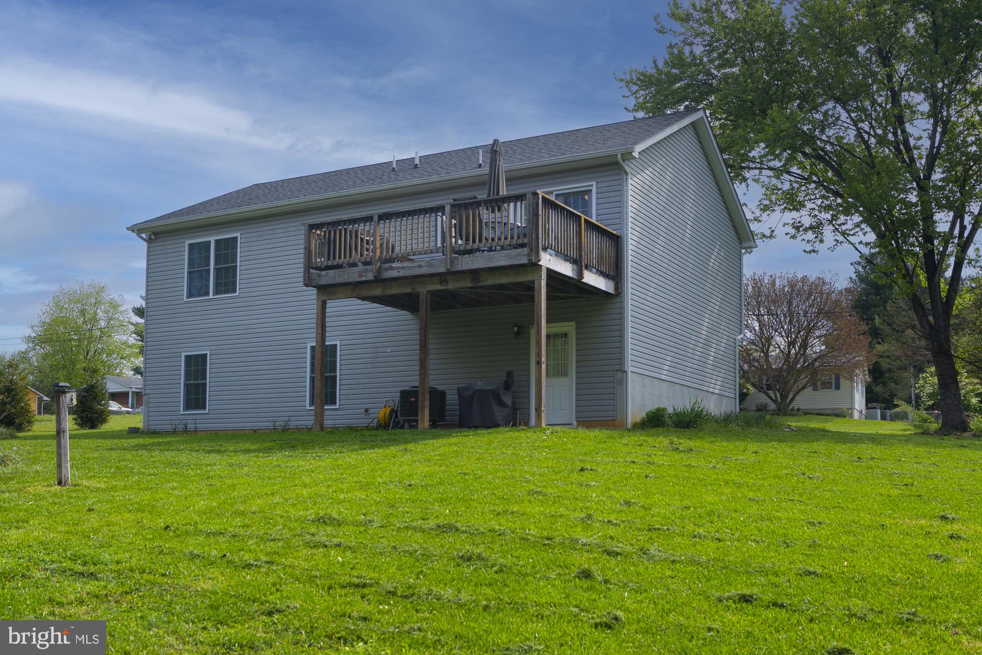 MECKLENBURG HEIGHTS - Residential