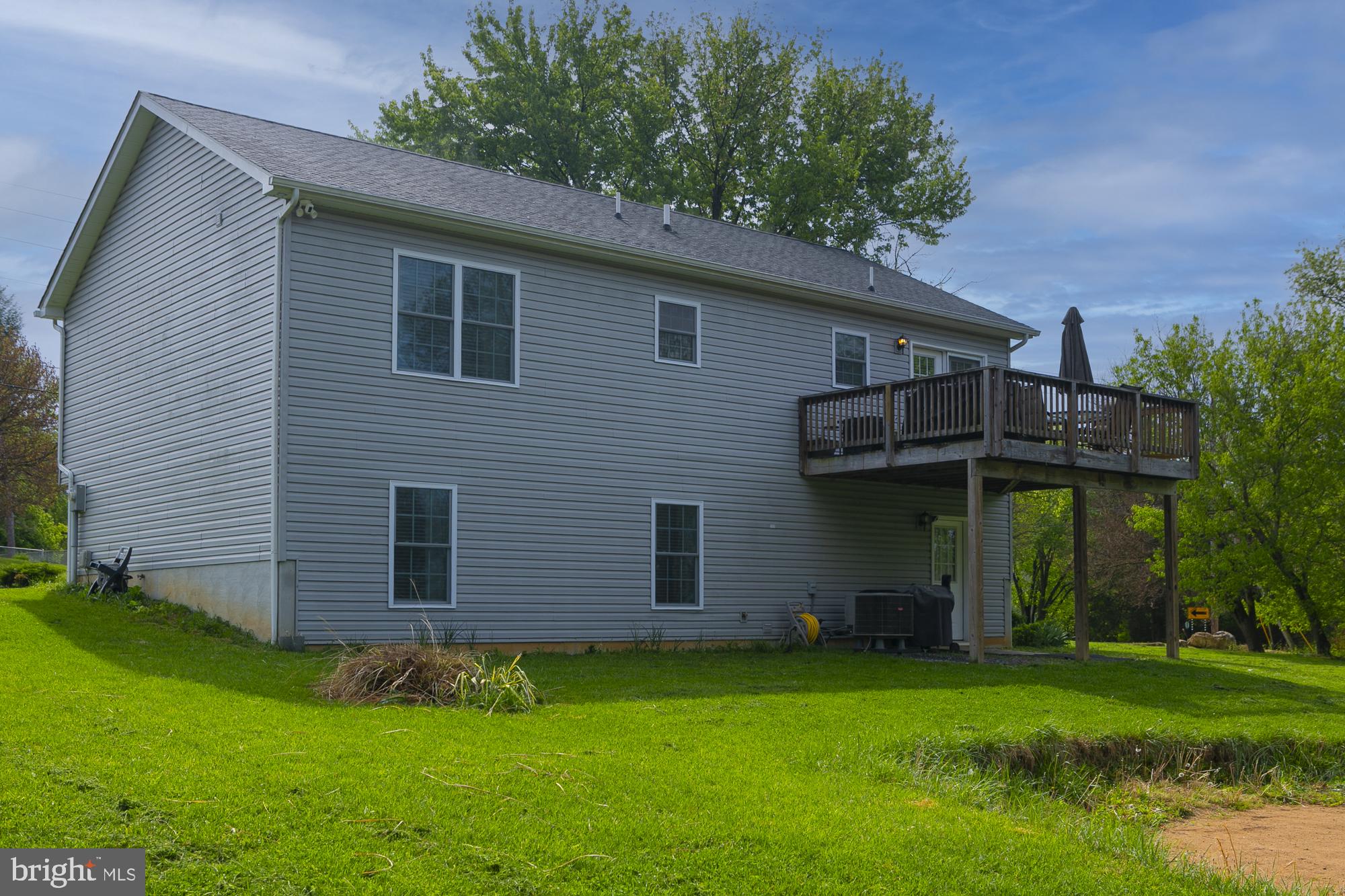 MECKLENBURG HEIGHTS - Residential