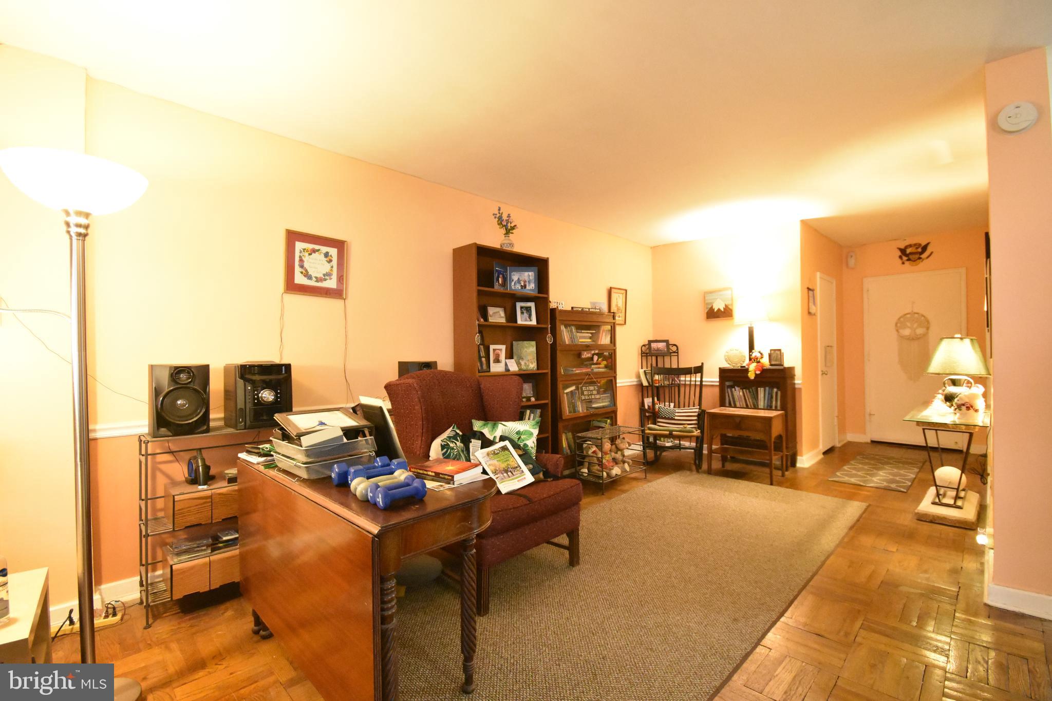 WILDMAN ARMS - Residential