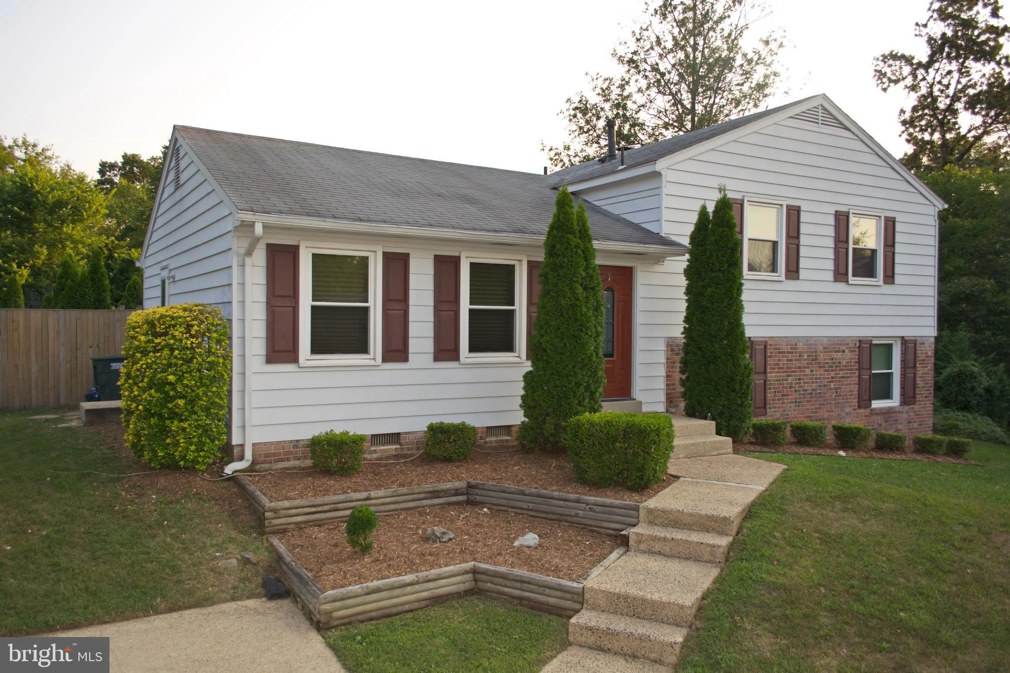 10107 Roslyn Court, Manassas, VA 20109