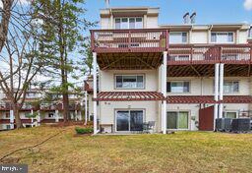 Rarely Available End-Unit Townhouse with Stunning Lake Views

Rarely available 3-bedroom, 2.5-bath end-unit townhouse offering breathtaking, unobstructed views of the lake. This impeccably maintained home features a thoughtfully designed layout ideal for both everyday living and entertaining. The kitchen is equipped with a breakfast bar and flows seamlessly into a separate dining room and a spacious living room highlighted by a fireplace and sliding glass doors that open to a private patio overlooking the water.

Gleaming hardwood floors enhance the main living areas, adding warmth and elegance throughout. The expansive primary suite offers a private full bath and abundant closet space, while additional bedrooms provide flexibility for guests, a home office, or family use.

Enjoy tranquil lake views from the living room, primary bedroom, and patio—an exceptional setting rarely found in townhome living. Beautifully maintained and move-in ready, this special property presents a unique opportunity to own a premium end-unit in a highly desirable setting.