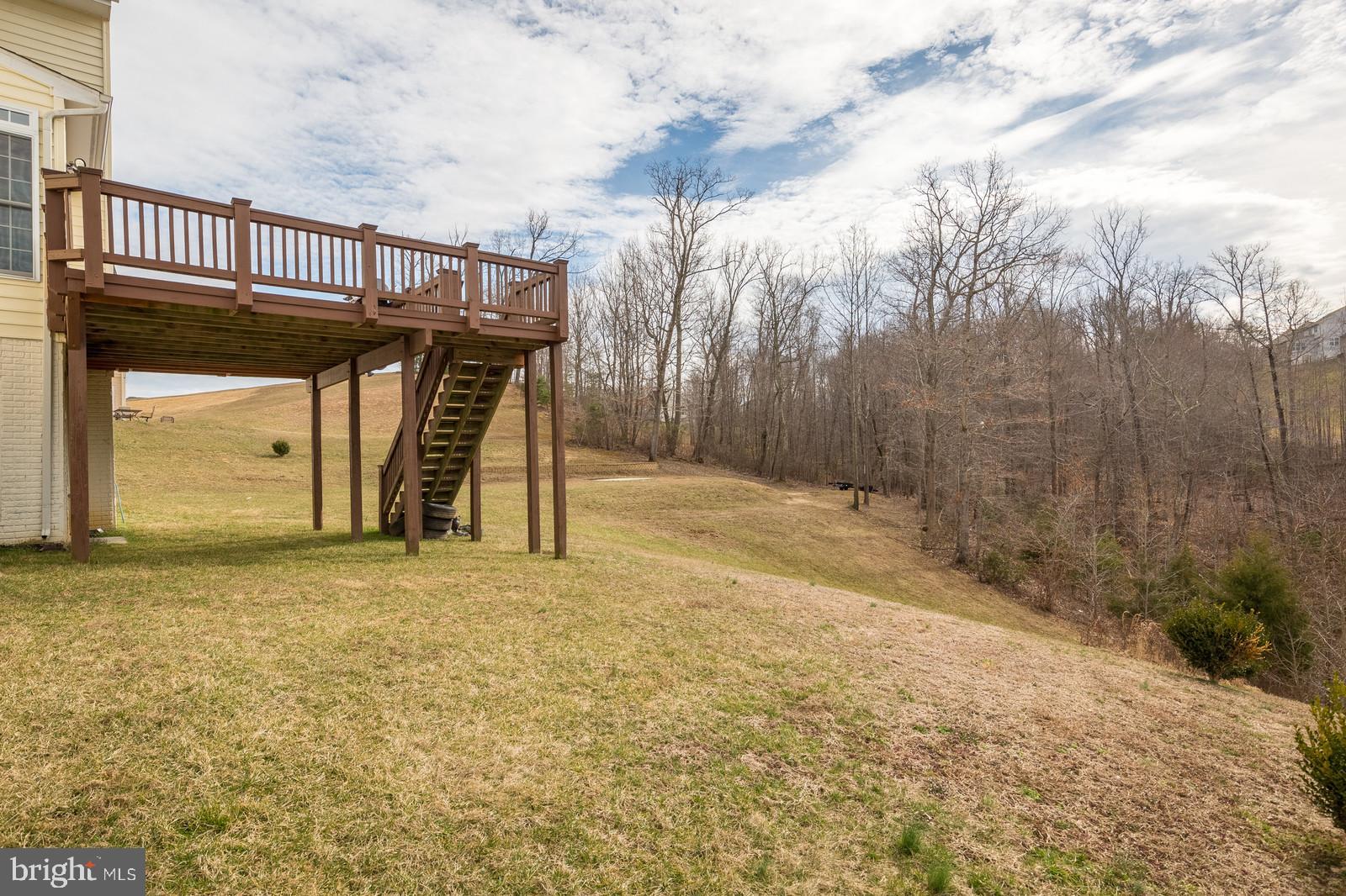 STONEWALL MANOR - Residential