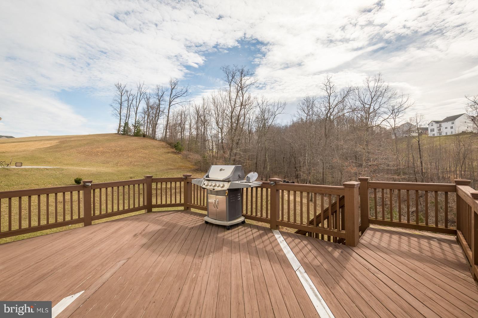 STONEWALL MANOR - Residential