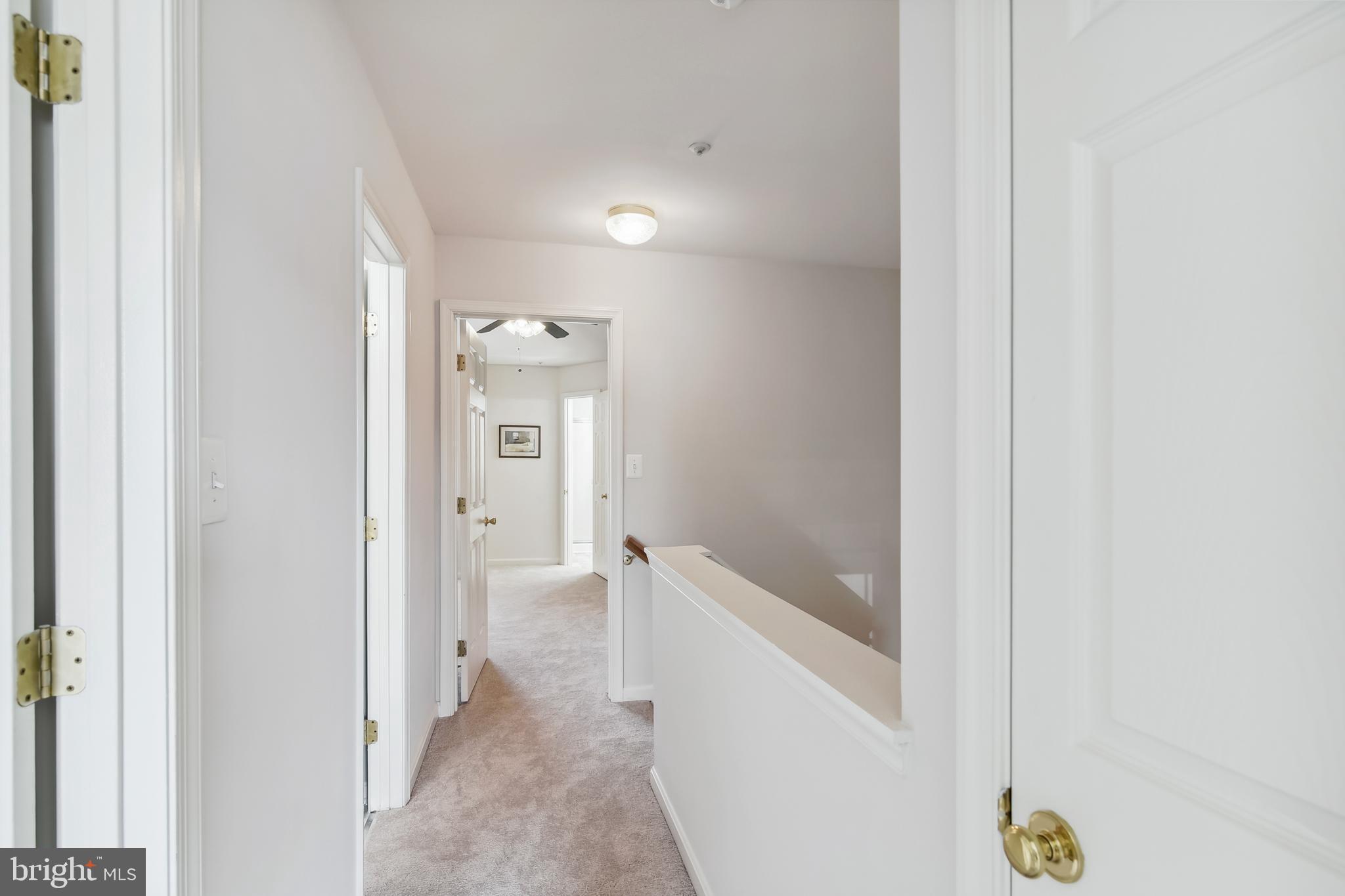 RIDGE COMMONS - Residential