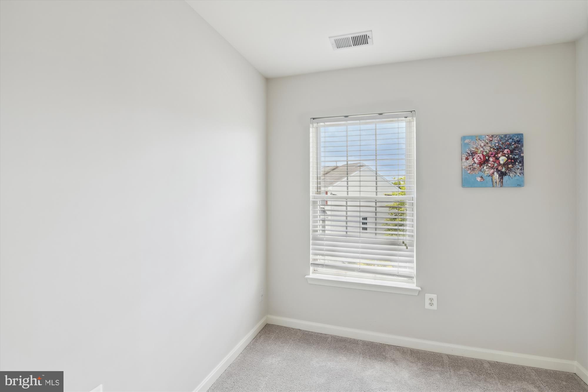 RIDGE COMMONS - Residential