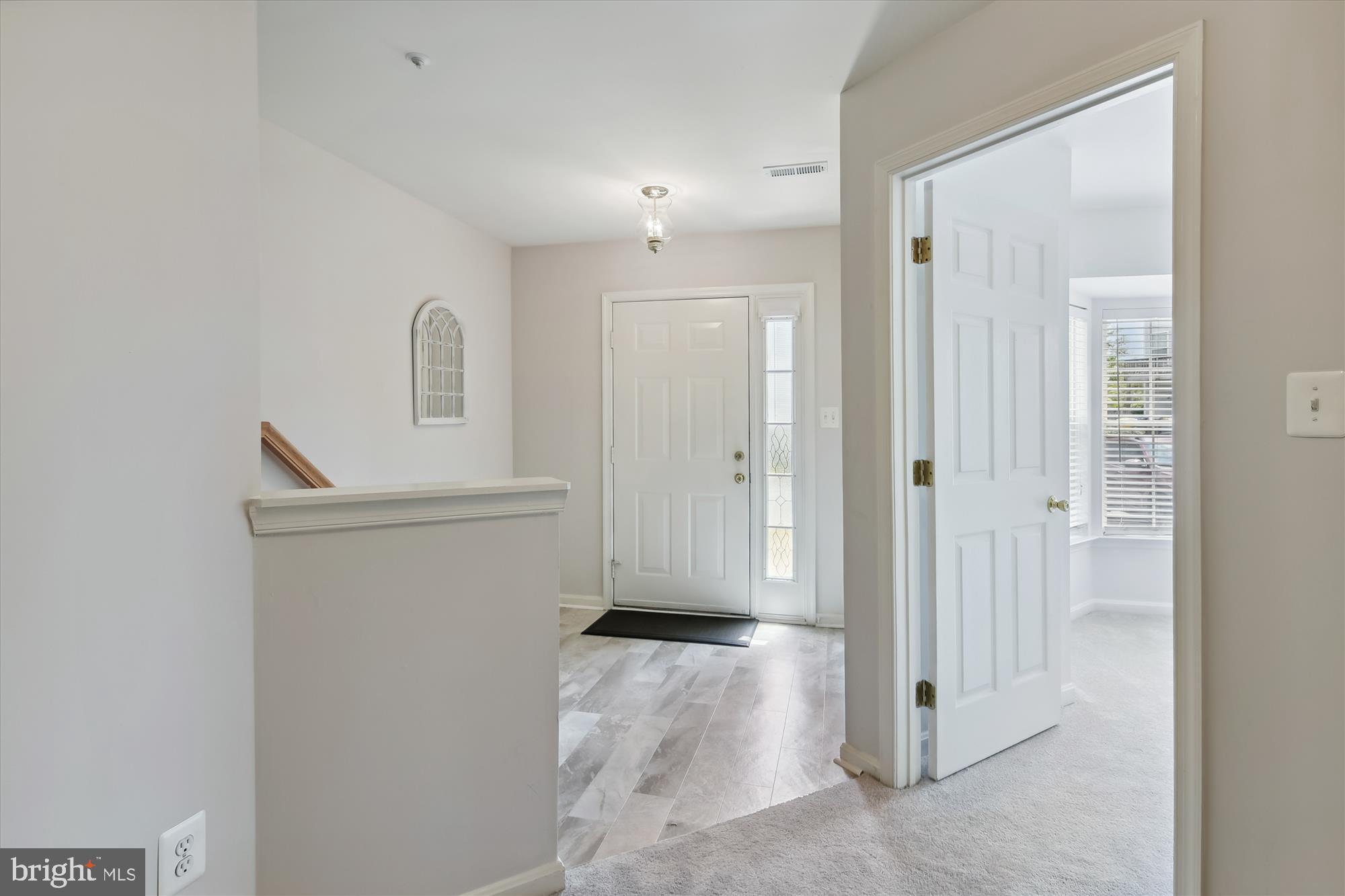 RIDGE COMMONS - Residential