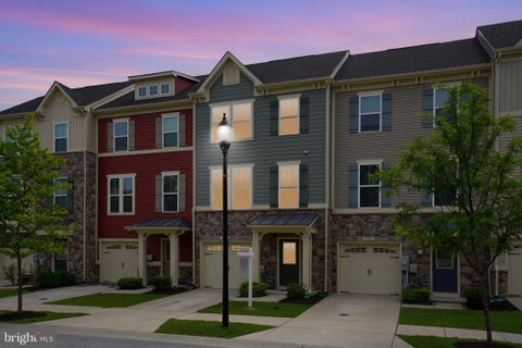 Townhouse For Rent - 725 Apple Orchard Drive<br/> Anne Arundel County, GLEN BURNIE, MD 21060