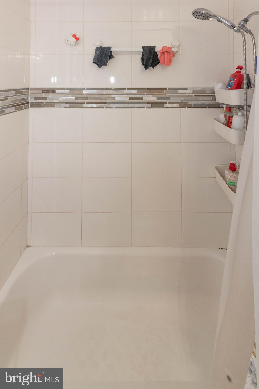 BROOKSIDE MANOR - Residential