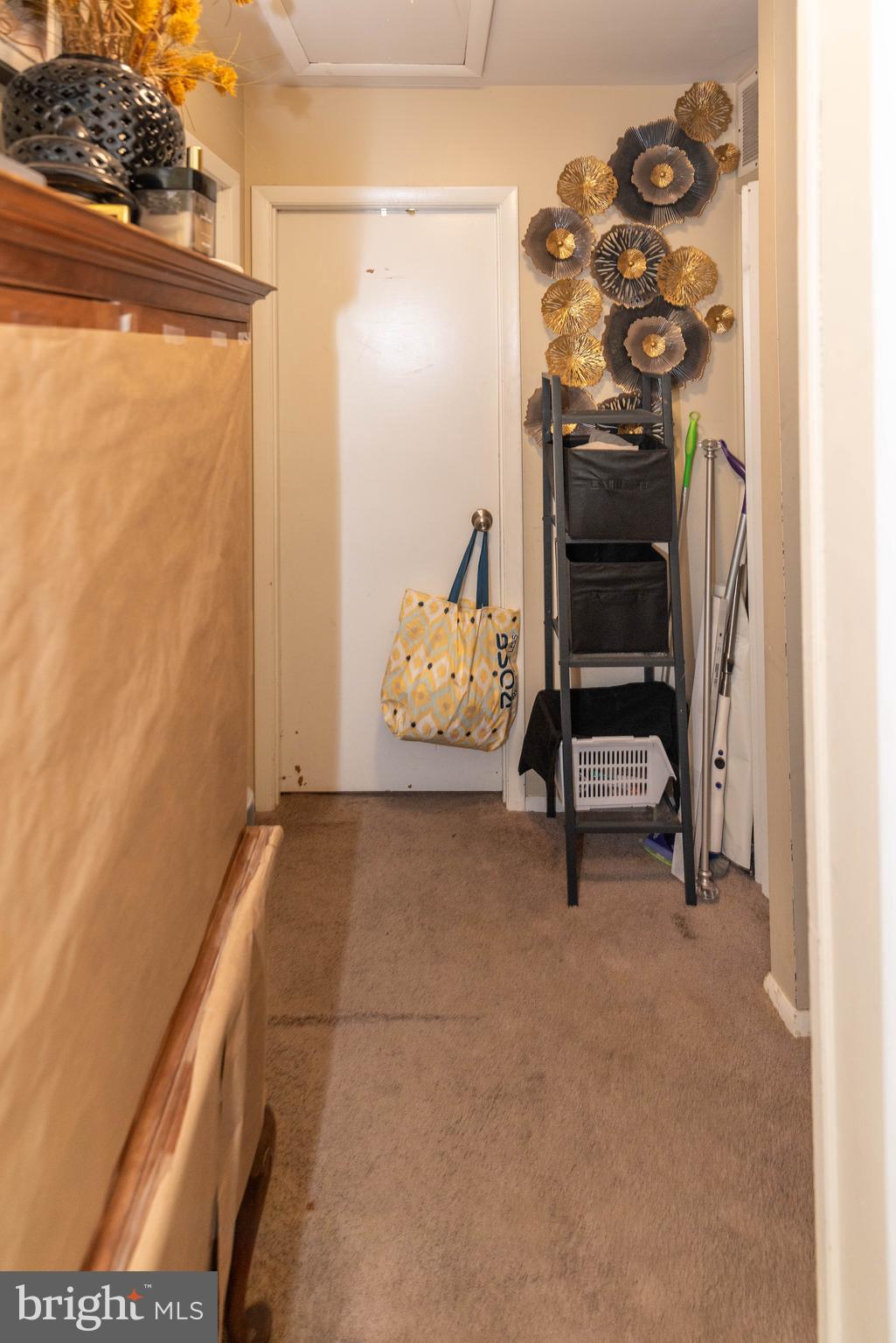 BROOKSIDE MANOR - Residential