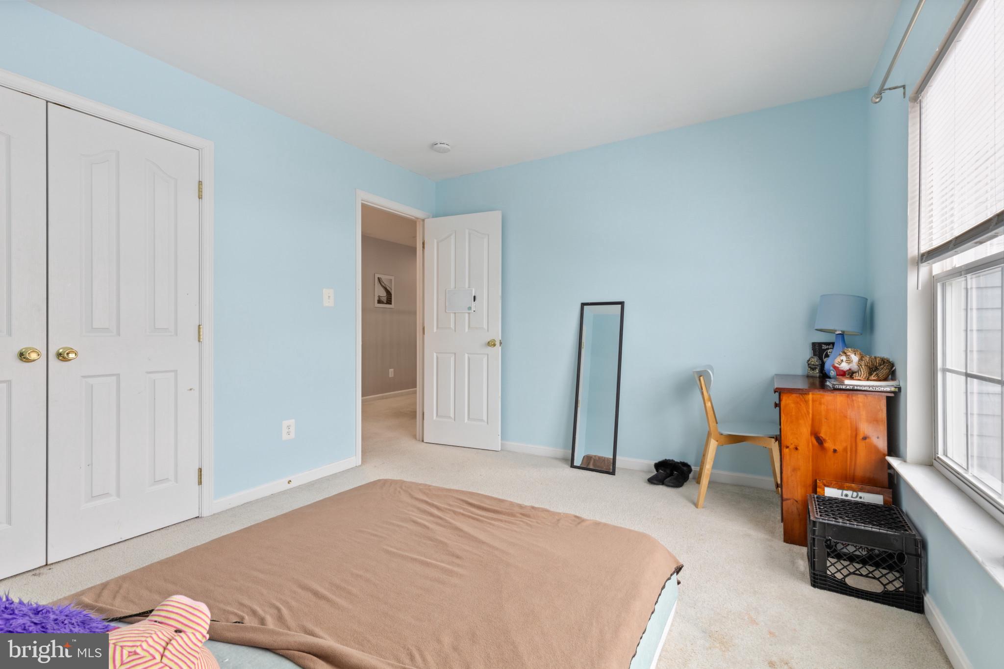 EAST VALLEY OAKS - Residential