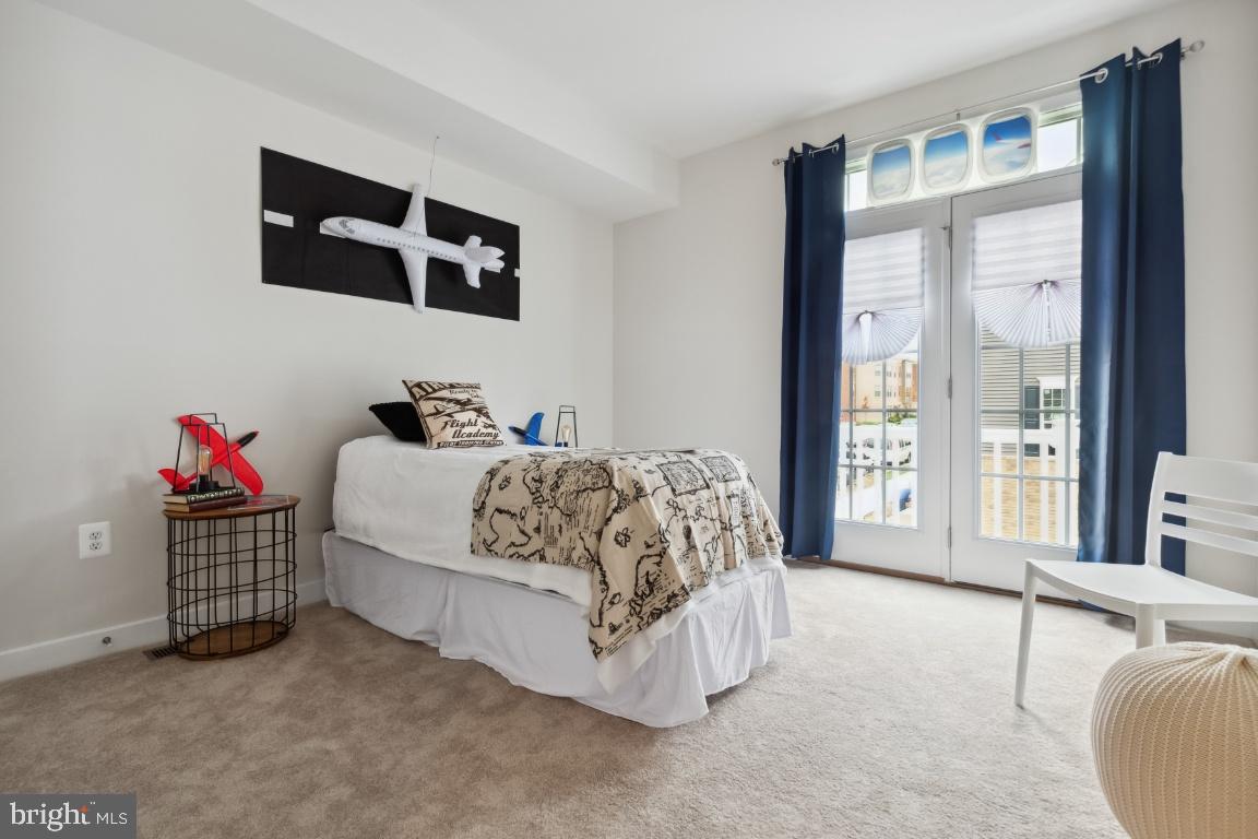 WESTPHALIA TOWN CENTER - Residential Lease