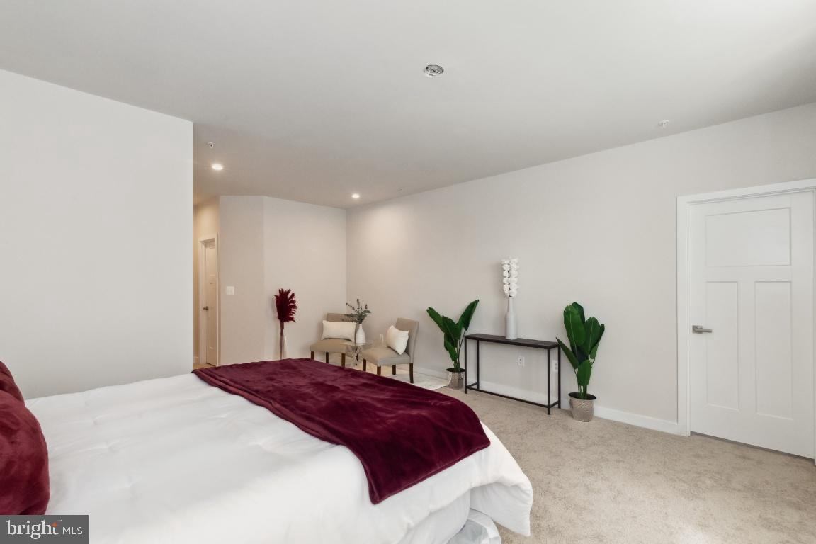 WESTPHALIA TOWN CENTER - Residential Lease