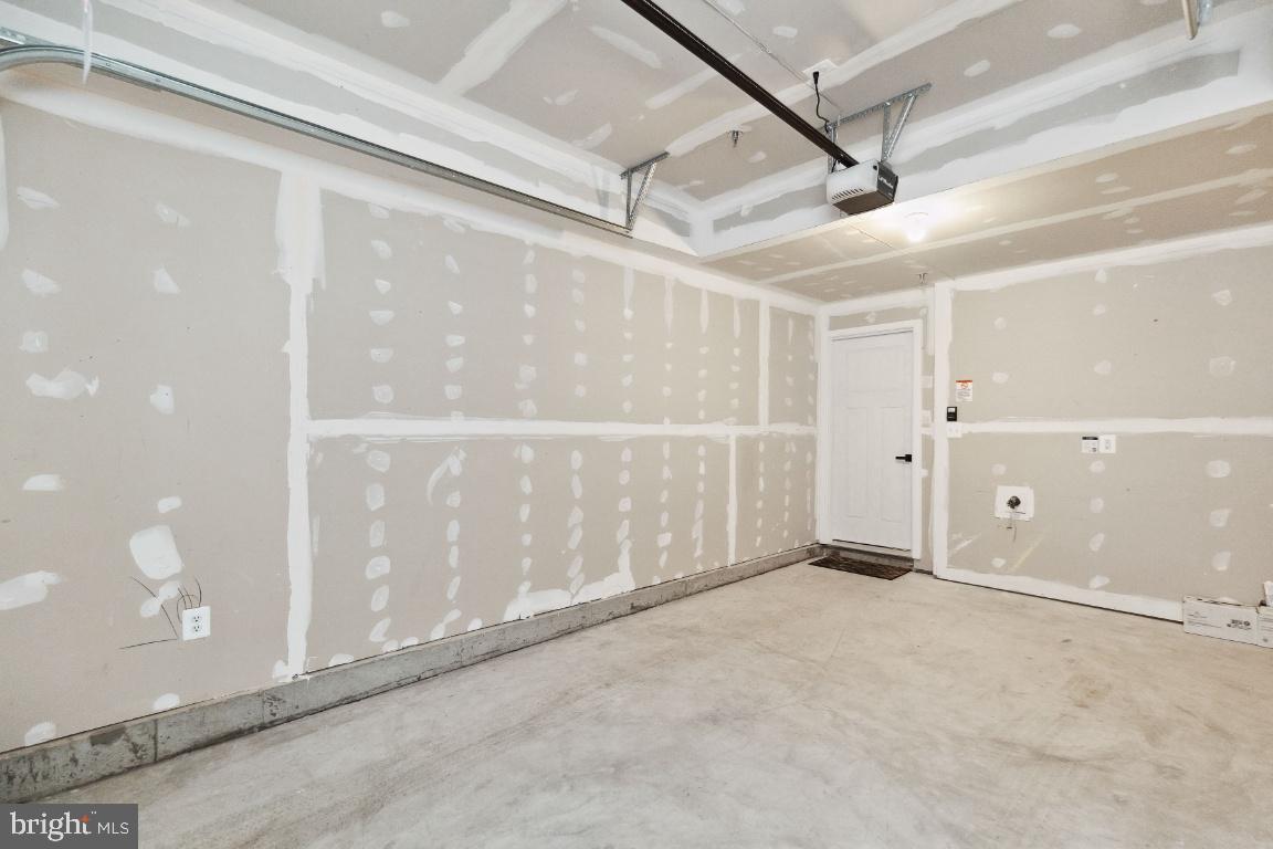 WESTPHALIA TOWN CENTER - Residential Lease