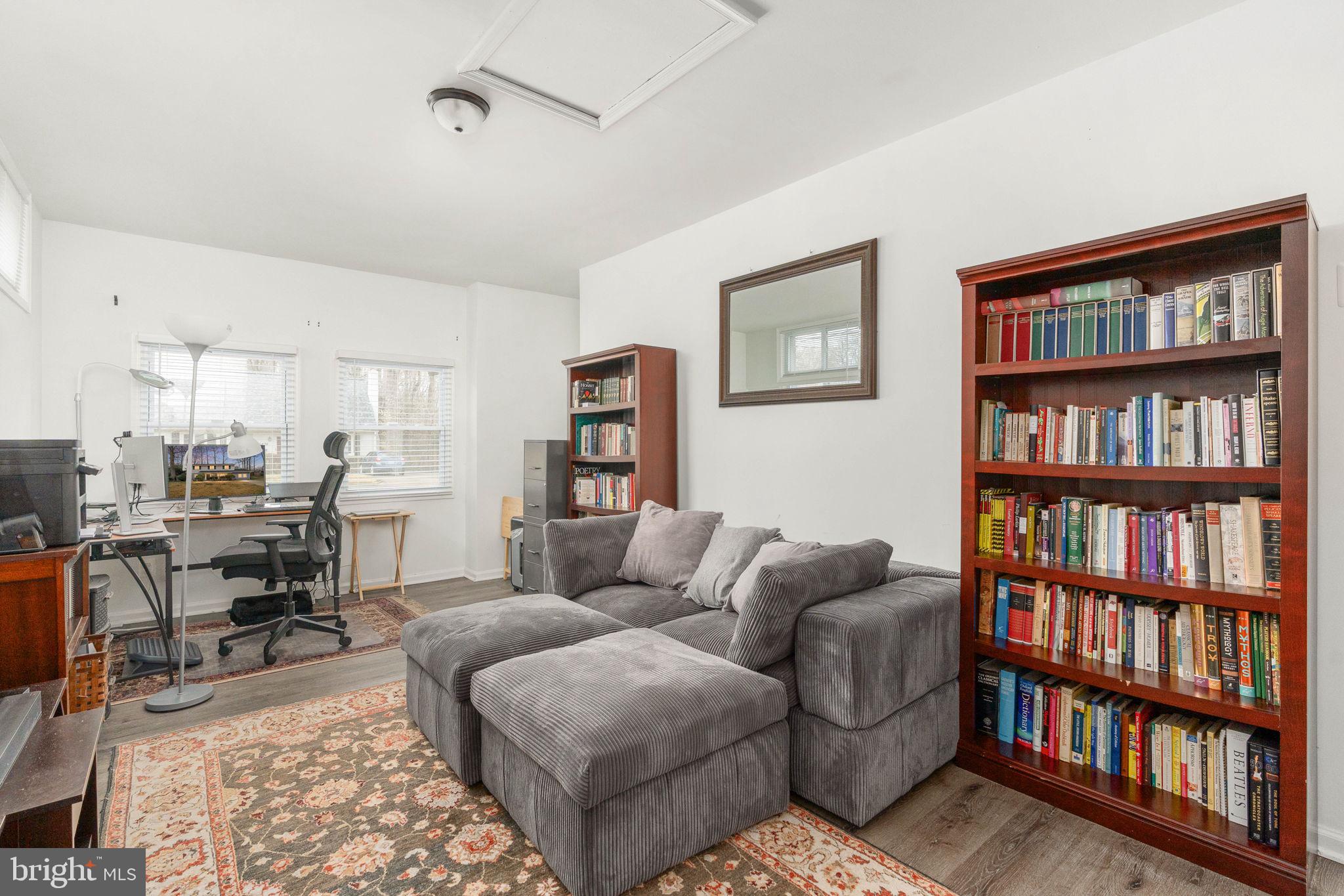 KINGS PARK - Residential