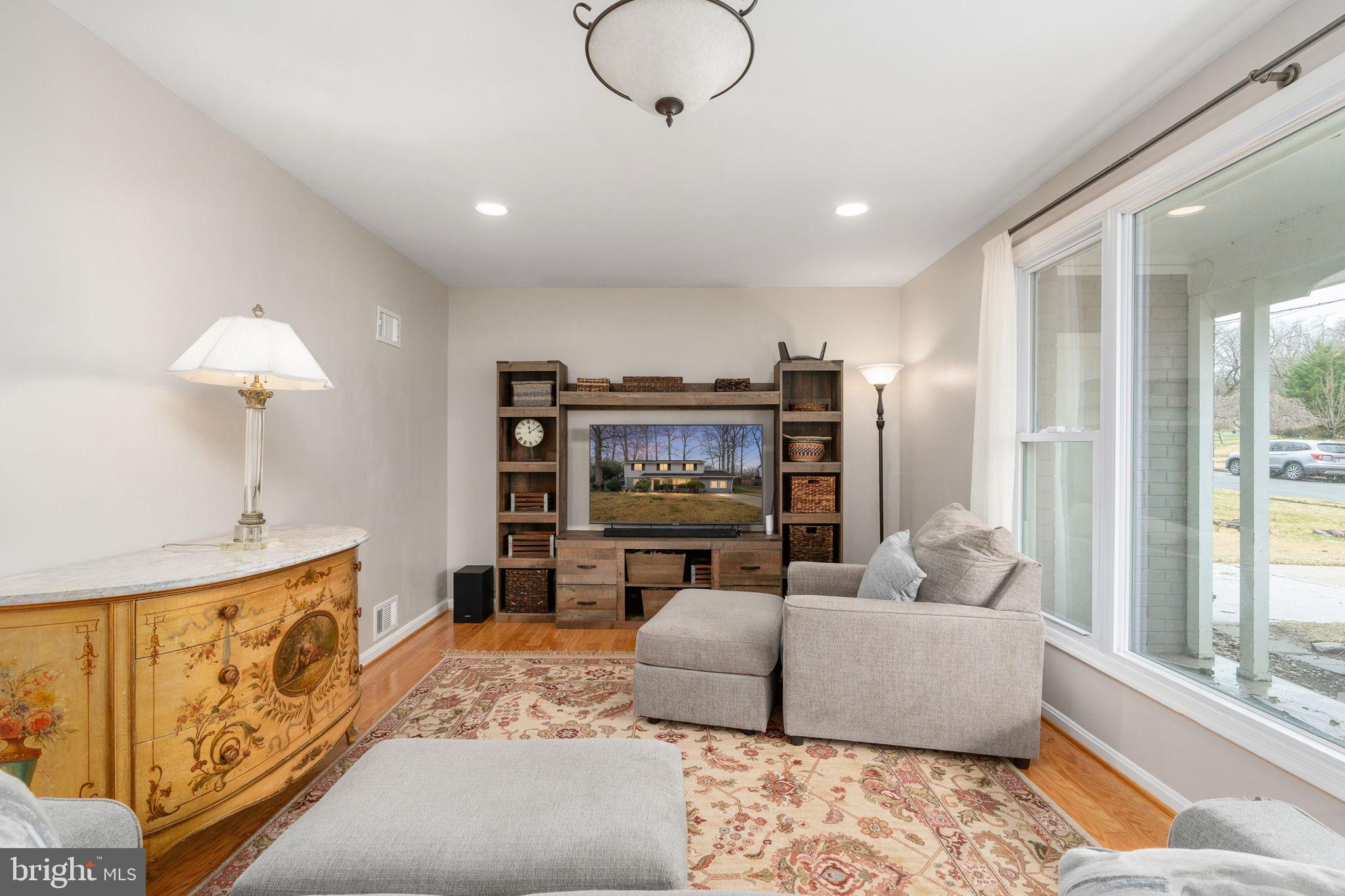 KINGS PARK - Residential