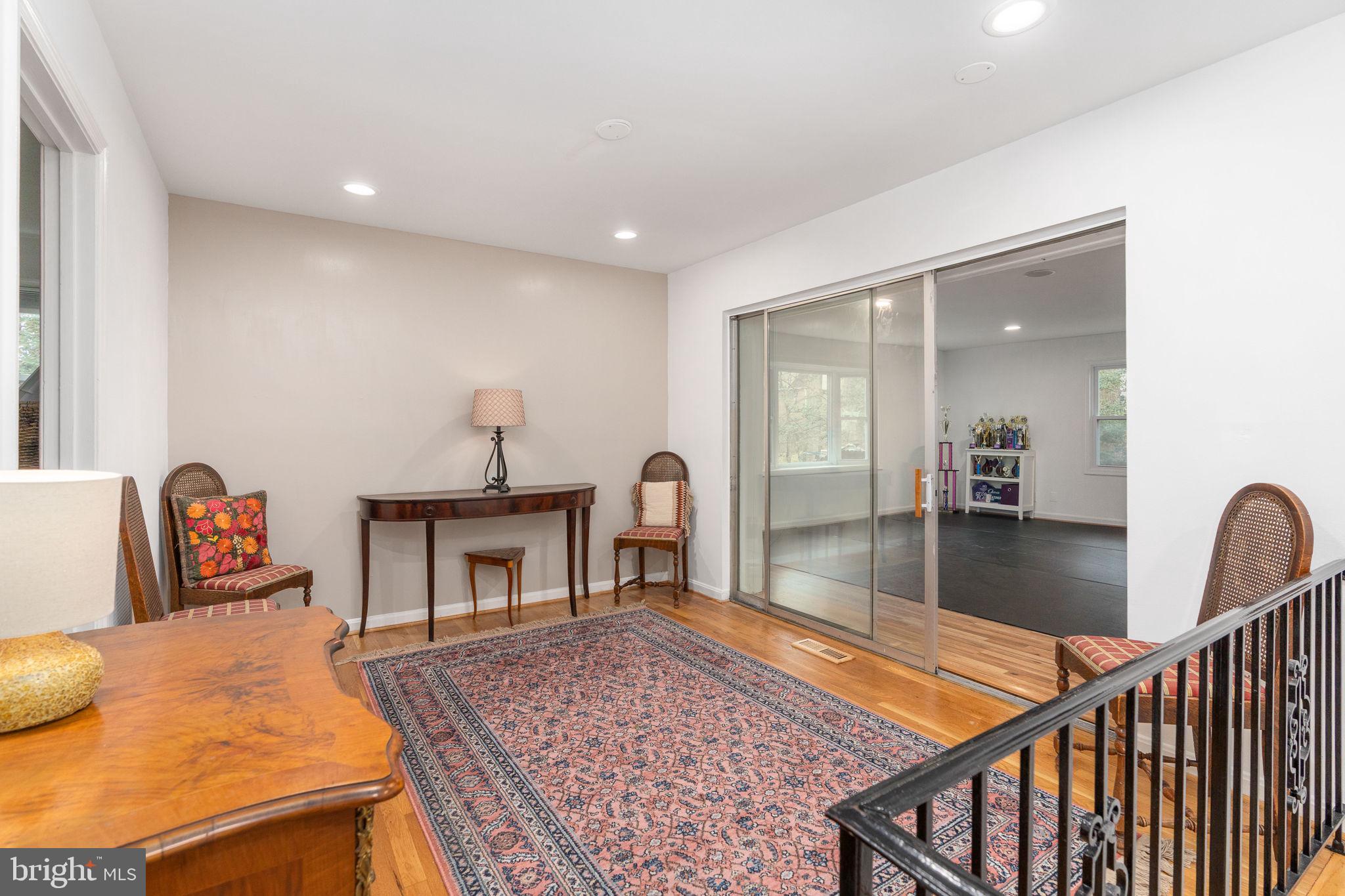 KINGS PARK - Residential