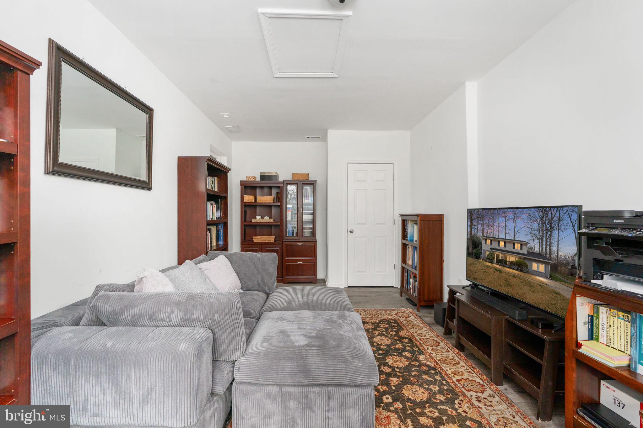 KINGS PARK - Residential