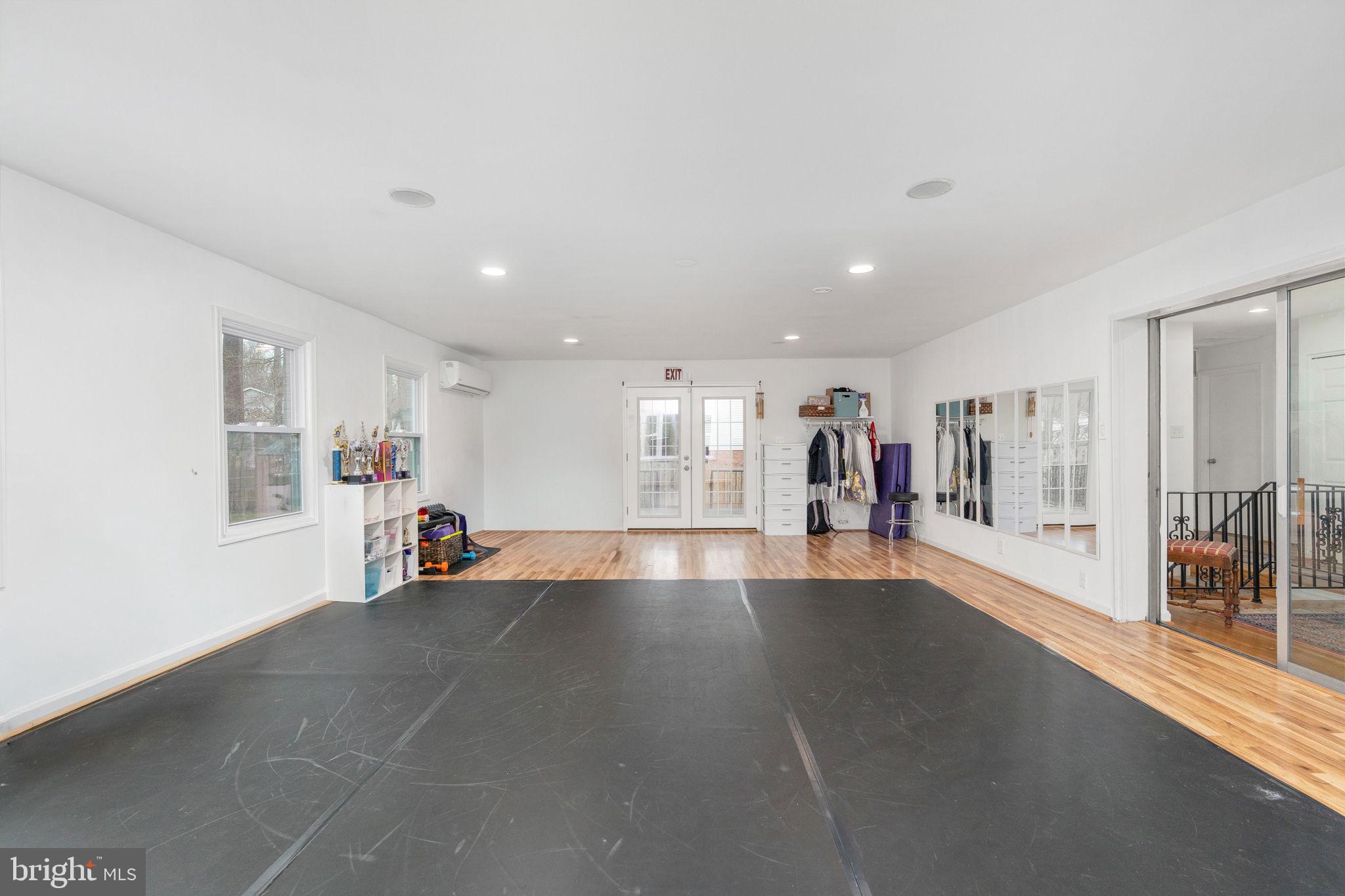 KINGS PARK - Residential