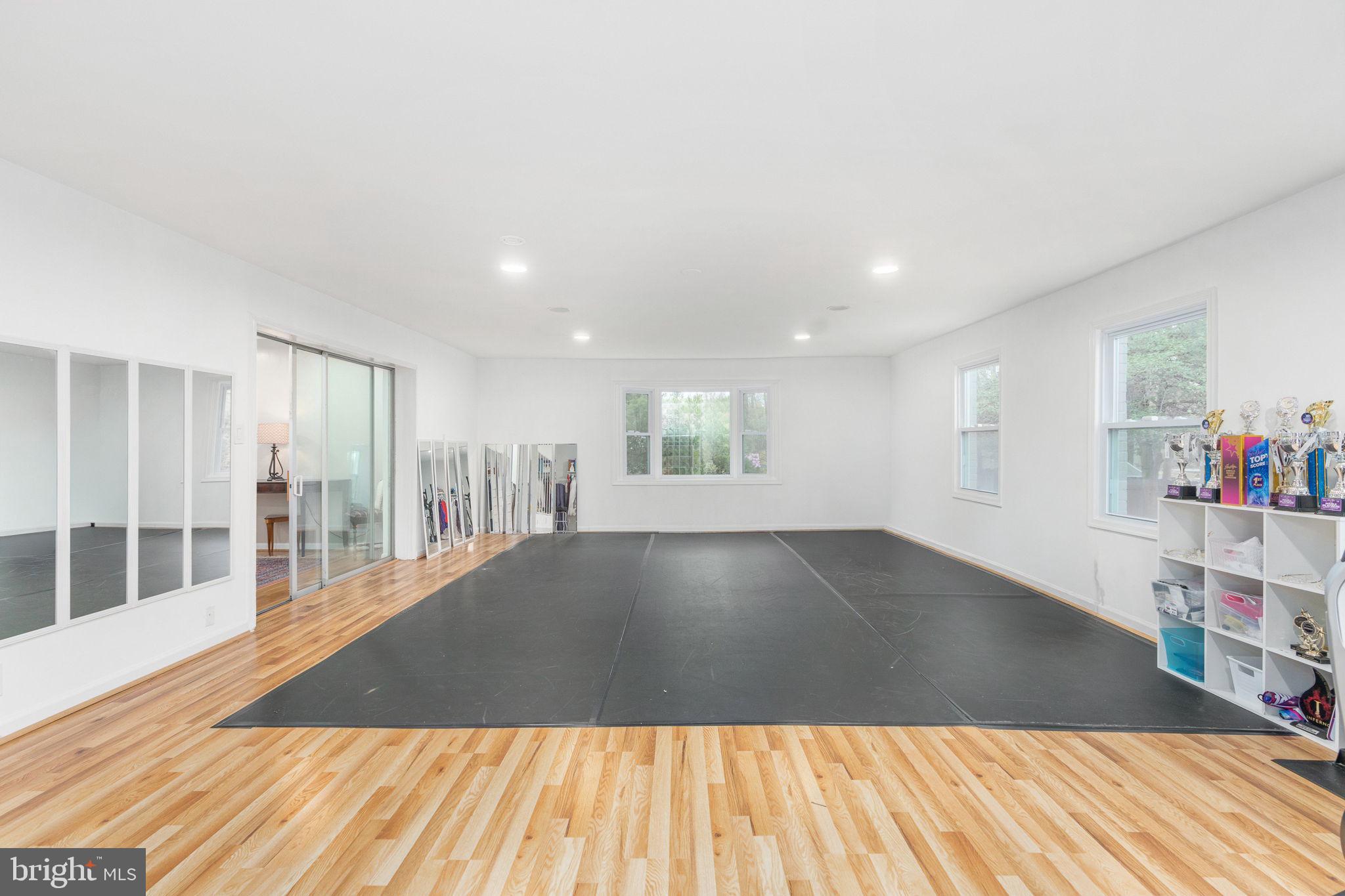 KINGS PARK - Residential