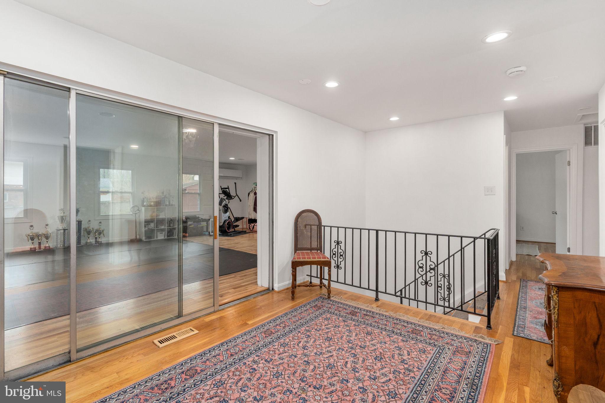 KINGS PARK - Residential