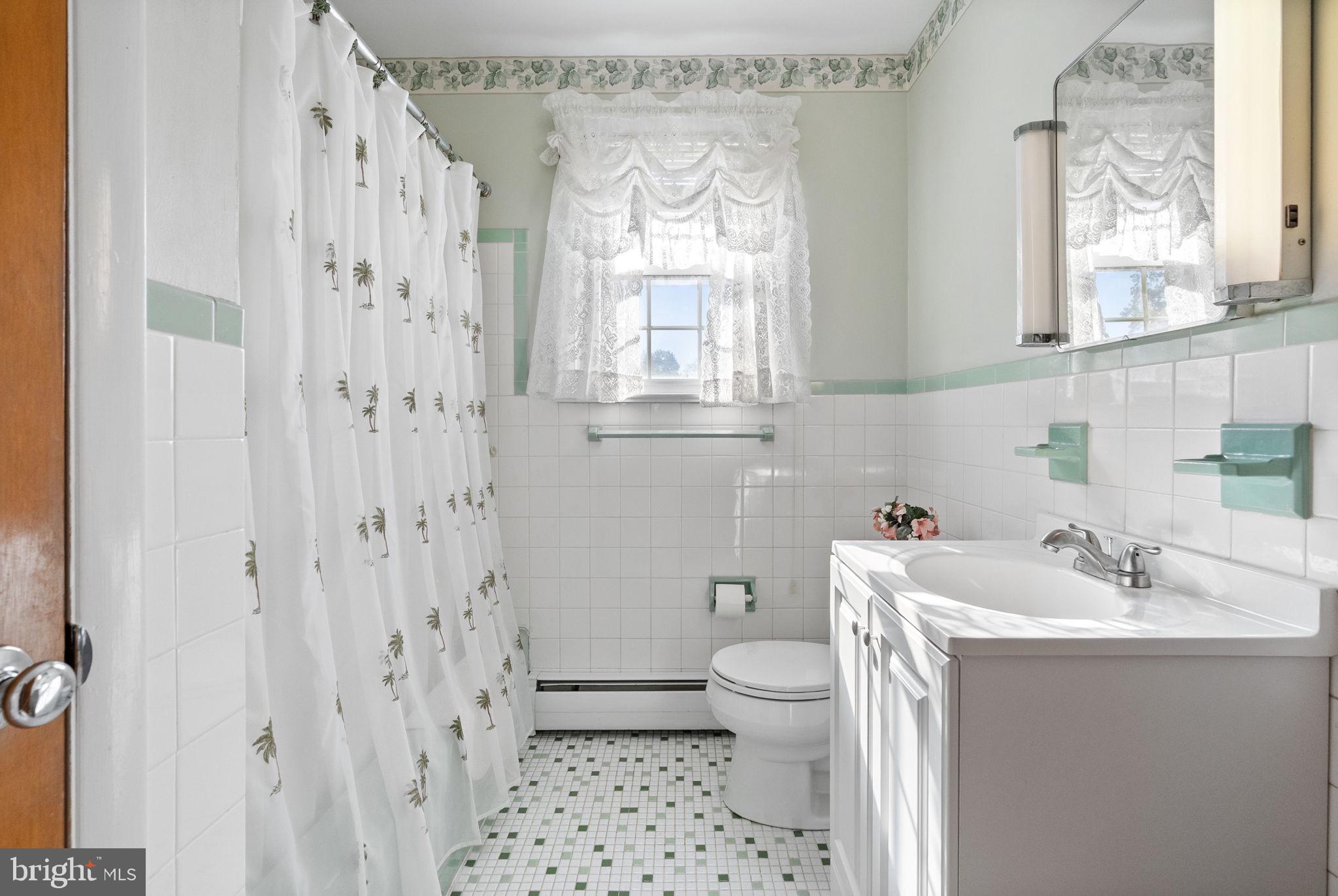 MAPLE GLEN - Residential