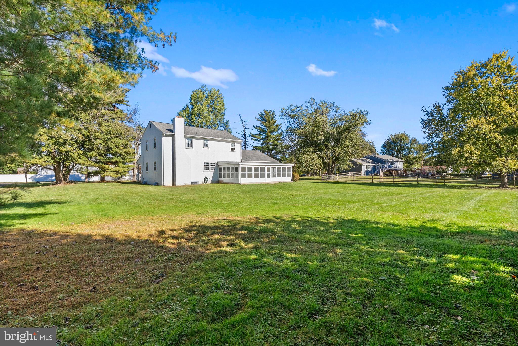 MAPLE GLEN - Residential