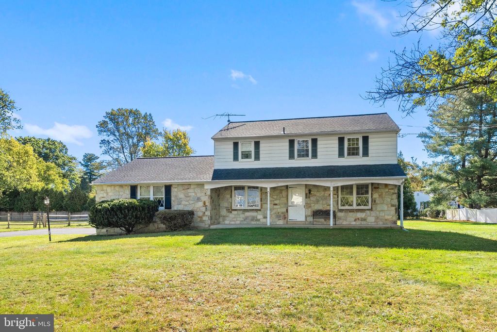 Photo of 603 Norristown Road, HORSHAM, PA 19044 (MLS # PAMC2159006)